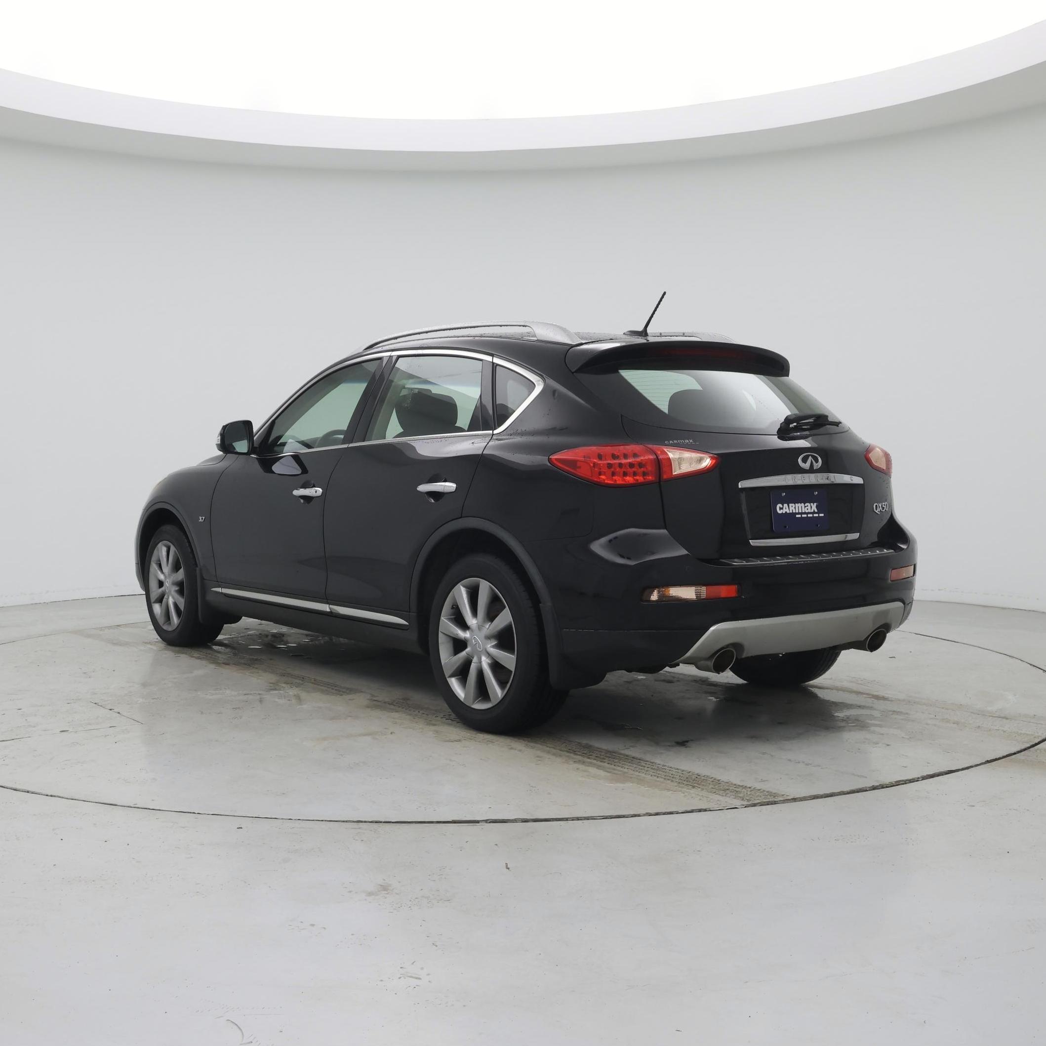 Thumbnail: 2017 INFINITI QX50 - 2