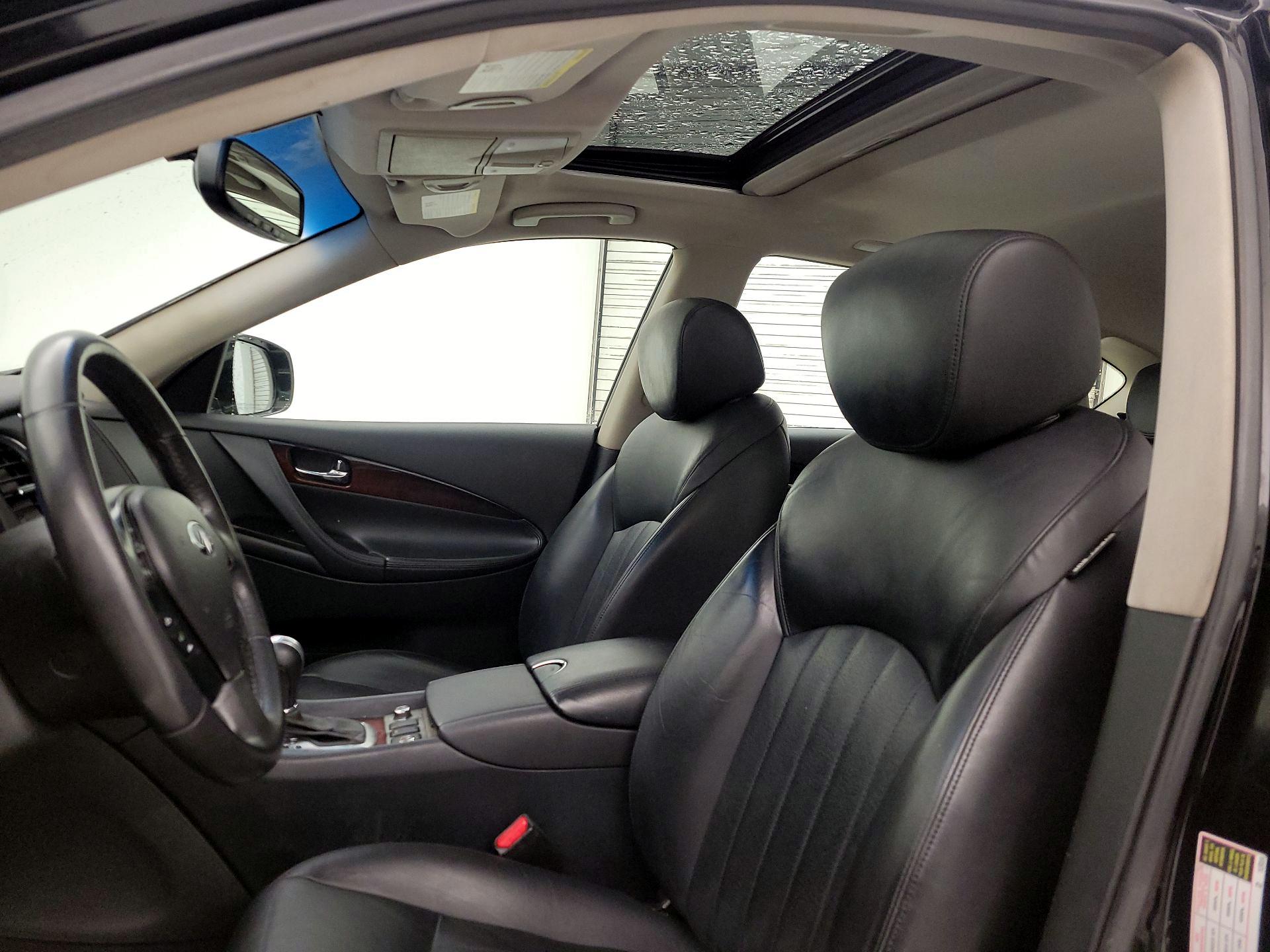 Thumbnail: 2017 INFINITI QX50 - 19