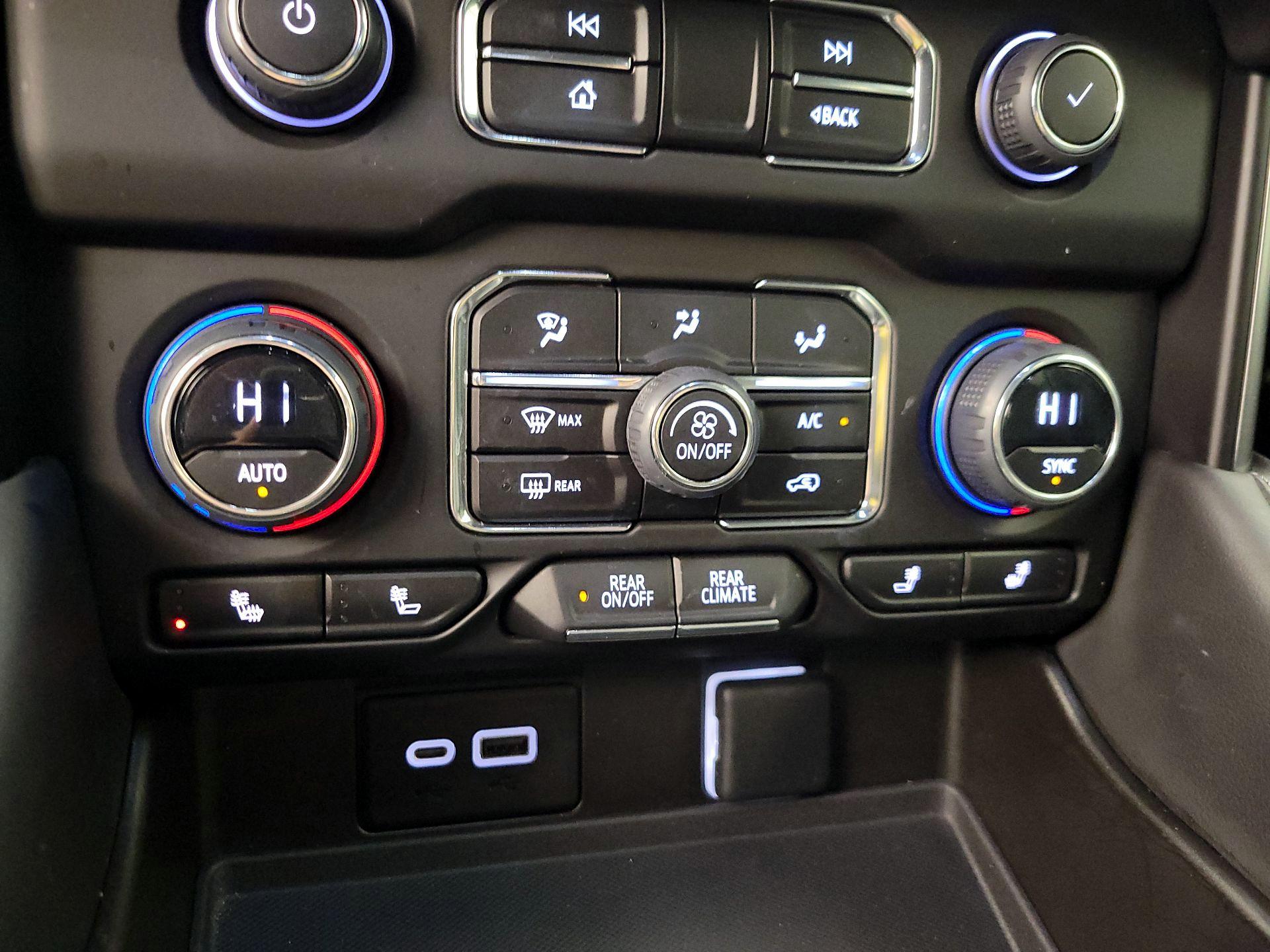 Thumbnail: 2023 Chevrolet Tahoe - 16