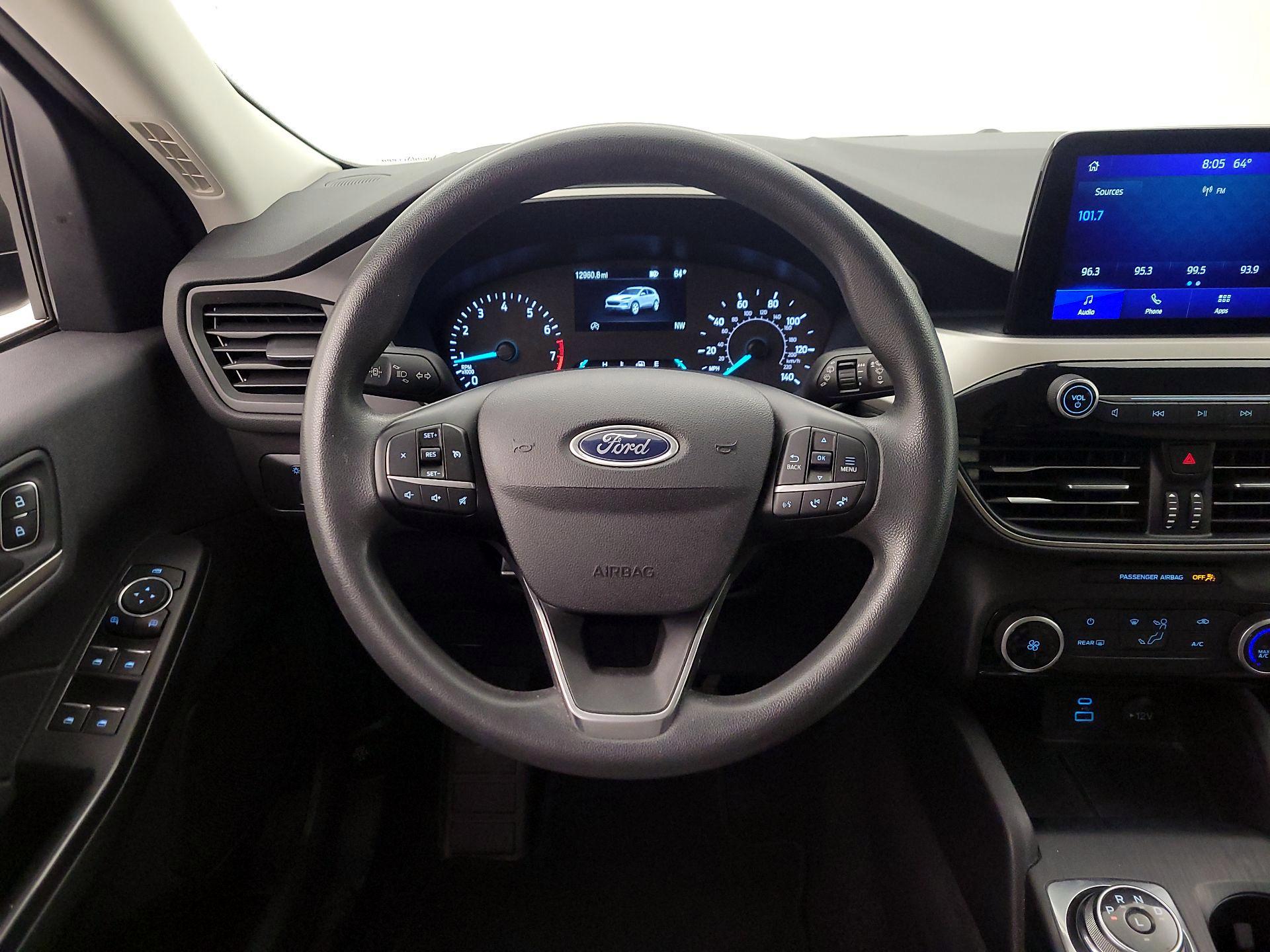 Thumbnail: 2022 Ford Escape - 10