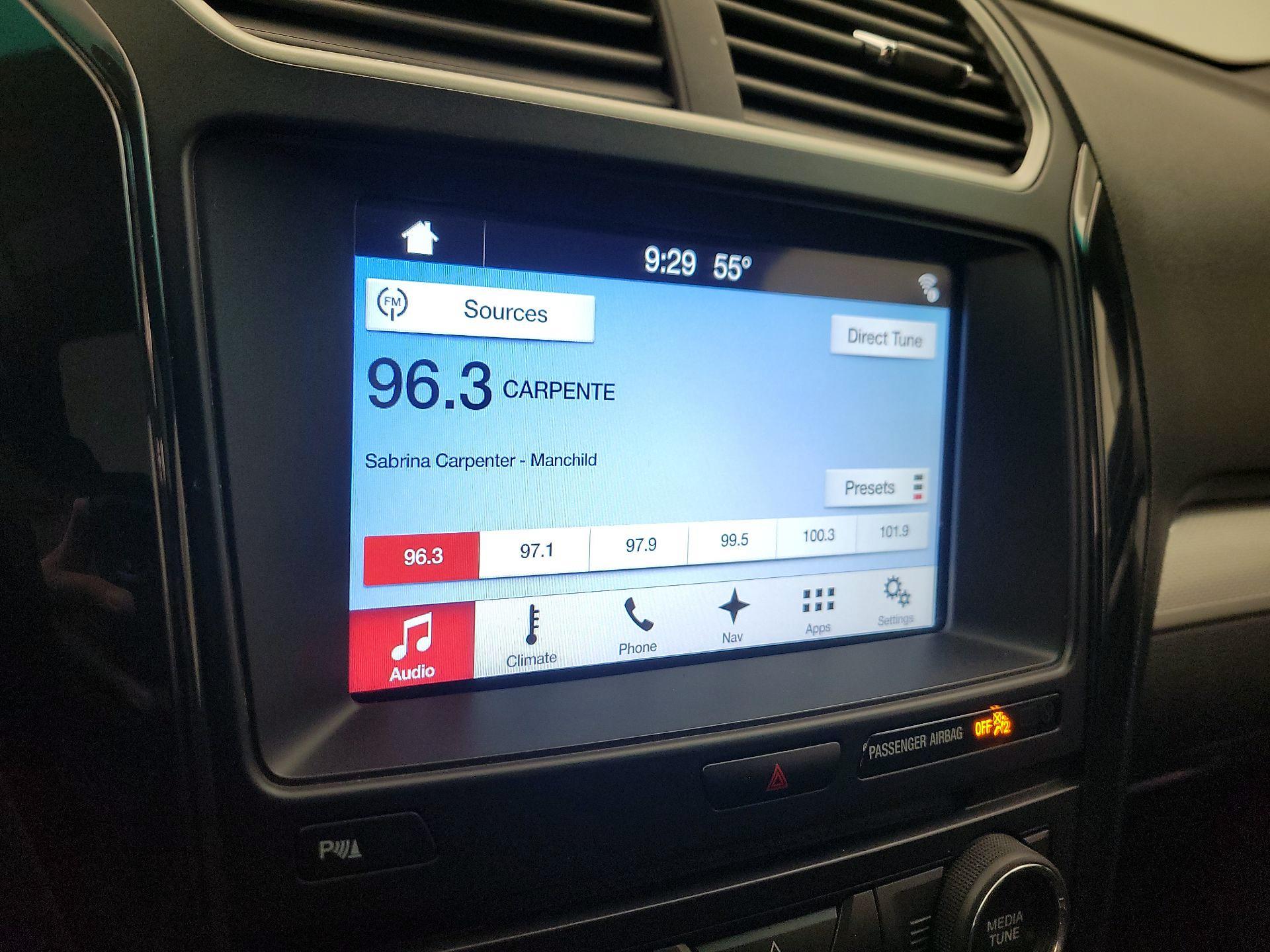 Thumbnail: 2017 Ford Explorer - 16