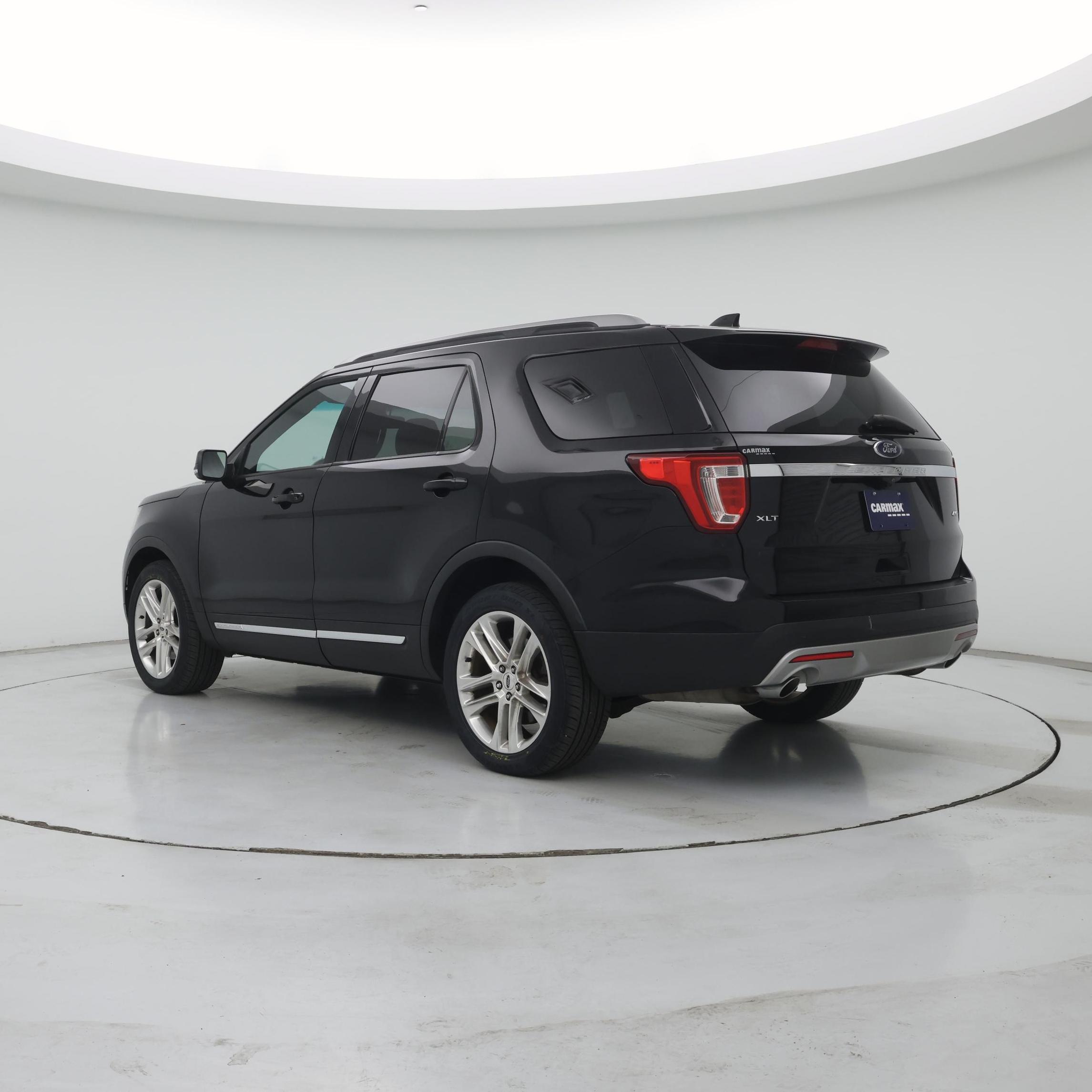 Thumbnail: 2017 Ford Explorer - 2