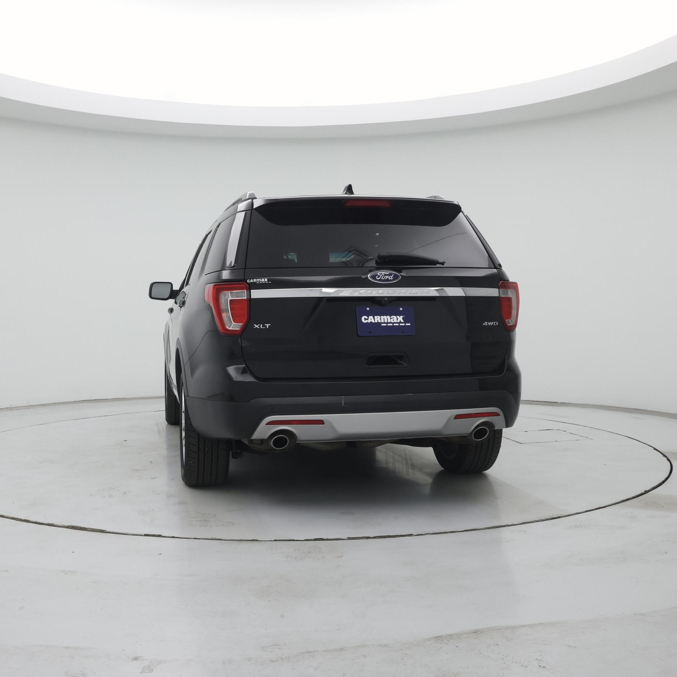 Thumbnail: 2017 Ford Explorer - 6