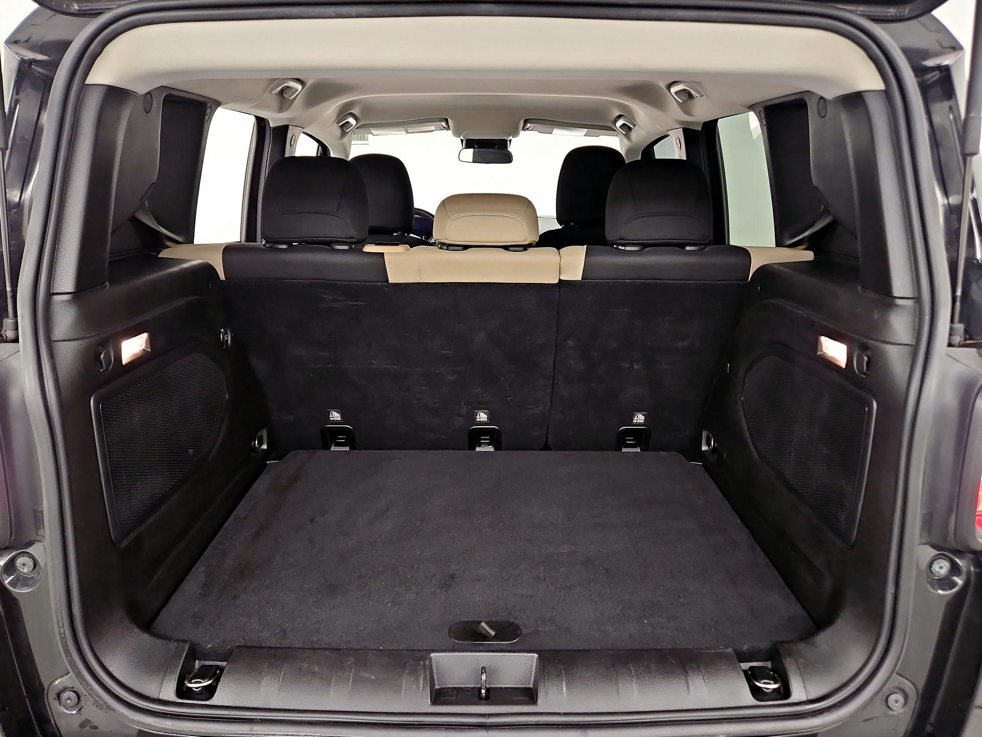 Thumbnail: 2015 Jeep Renegade - 20