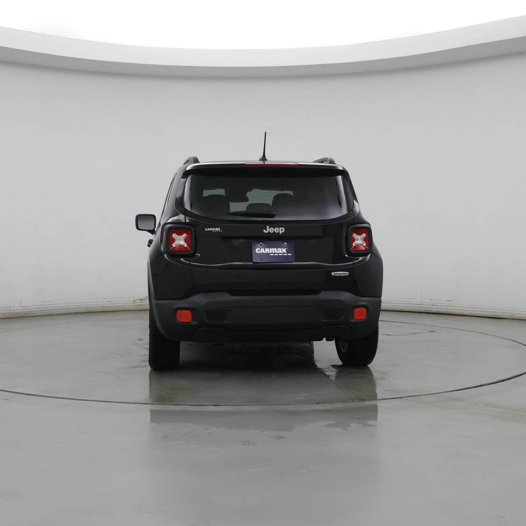 Thumbnail: 2015 Jeep Renegade - 6