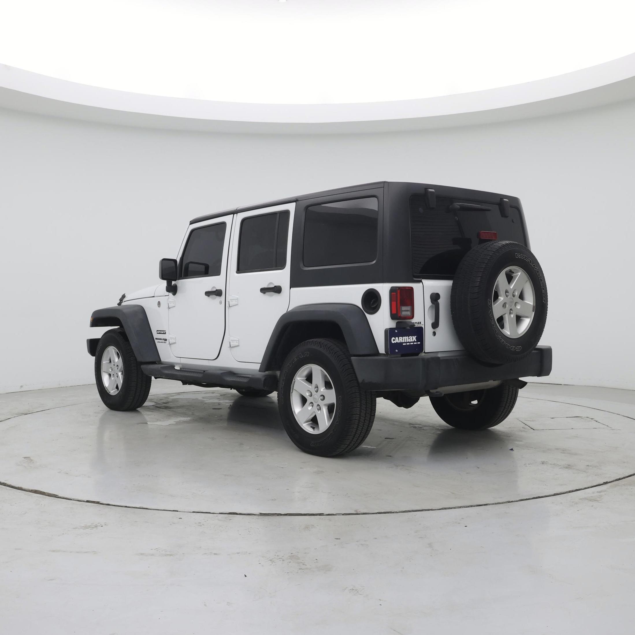 Thumbnail: 2018 Jeep Wrangler - 2