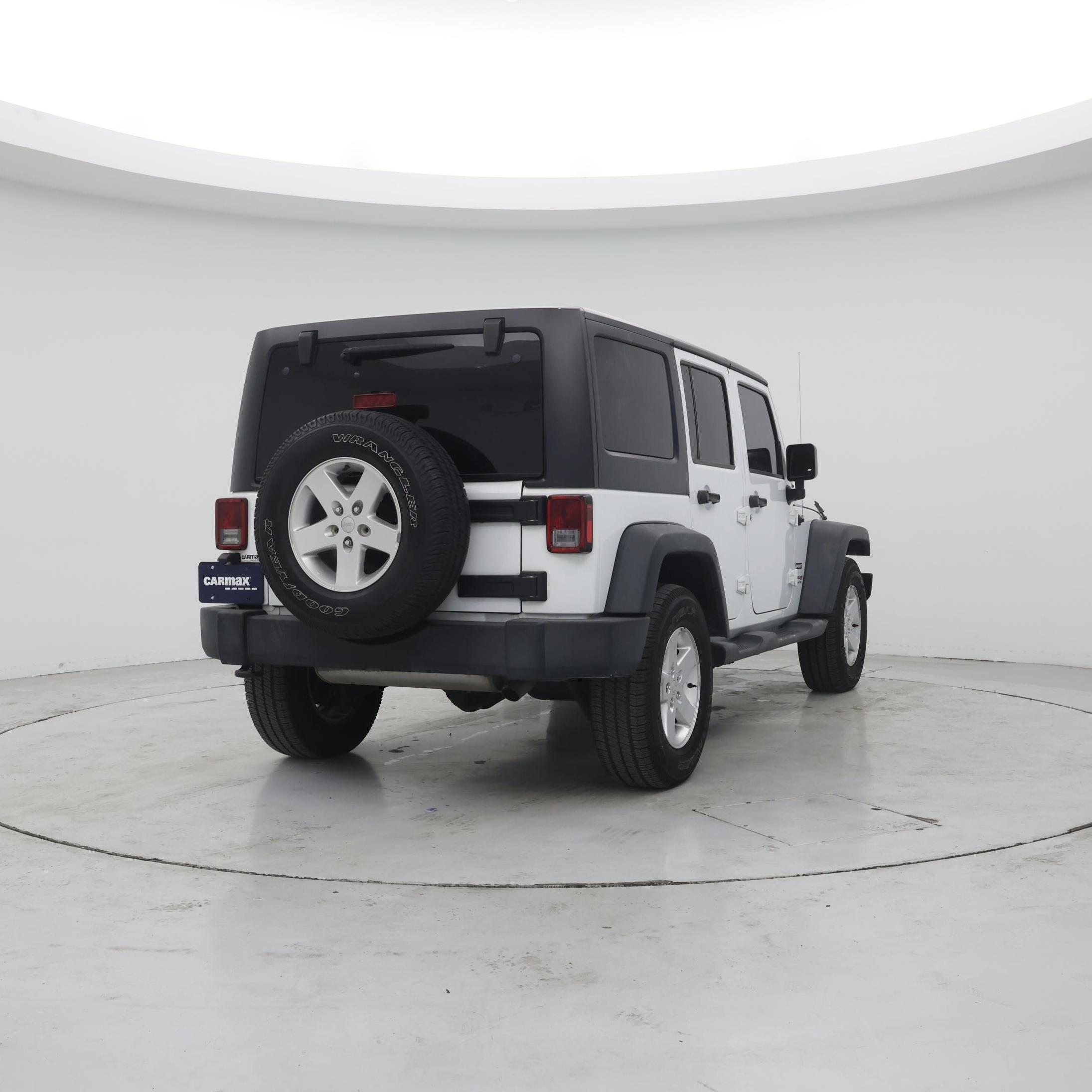 Thumbnail: 2018 Jeep Wrangler - 8