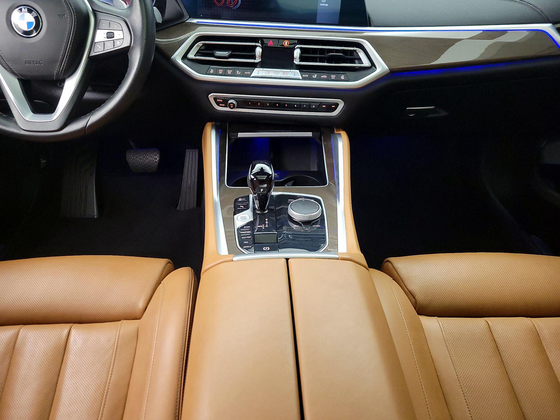 Thumbnail: 2022 BMW X6 - 18