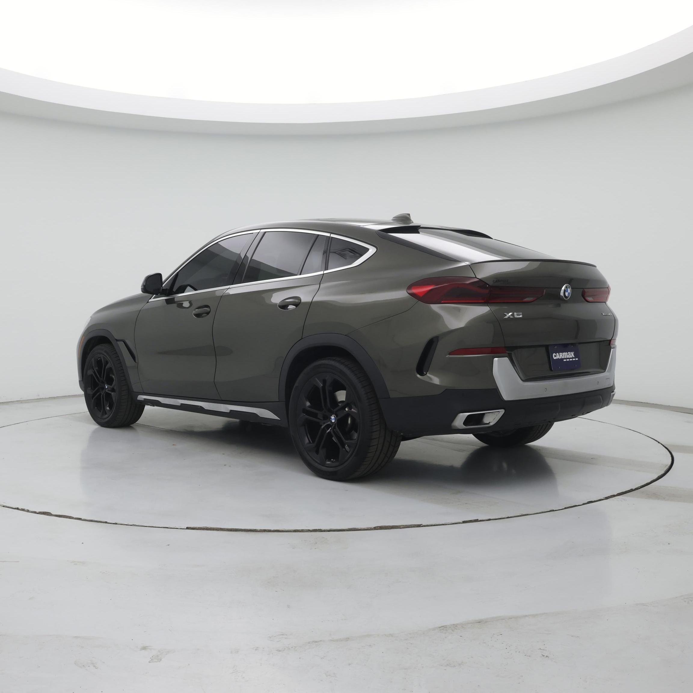 Thumbnail: 2022 BMW X6 - 2