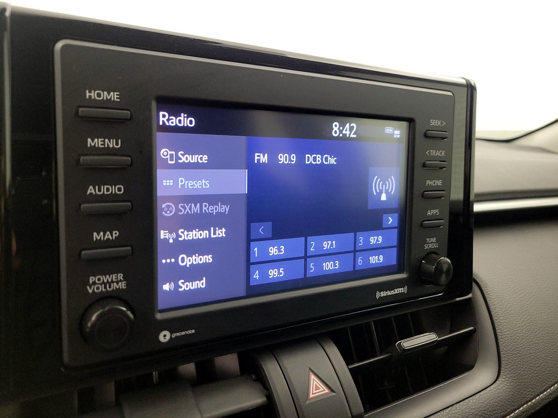 Thumbnail: 2020 Toyota RAV4 - 14