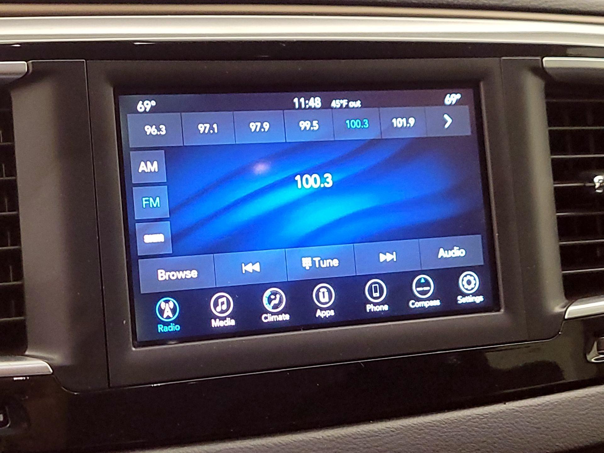 Thumbnail: 2018 Chrysler Pacifica - 15