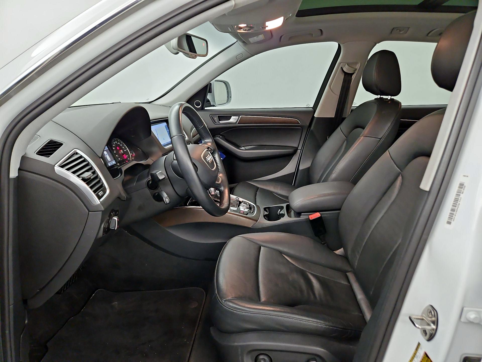 Thumbnail: 2017 Audi Q5 - 11