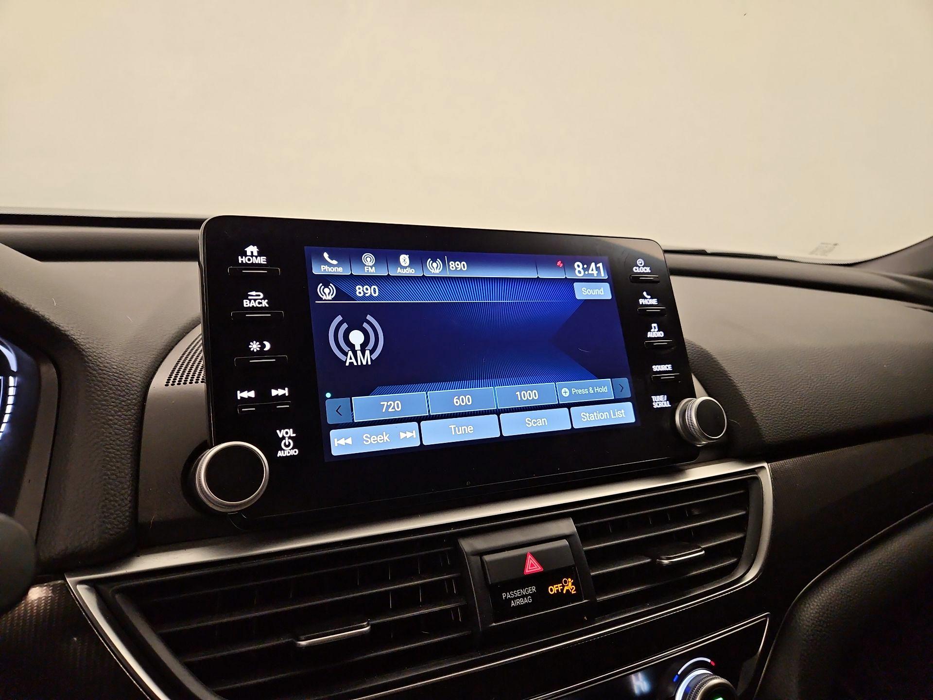 Thumbnail: 2019 Honda Accord - 15