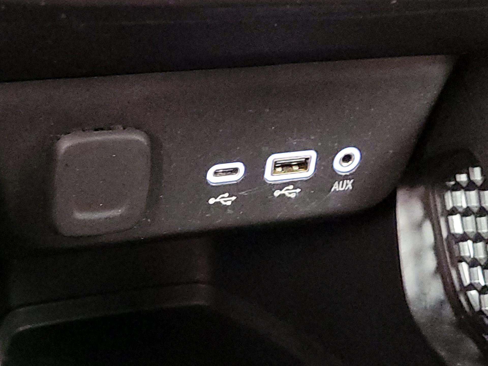 Thumbnail: 2022 Chevrolet TrailBlazer - 18