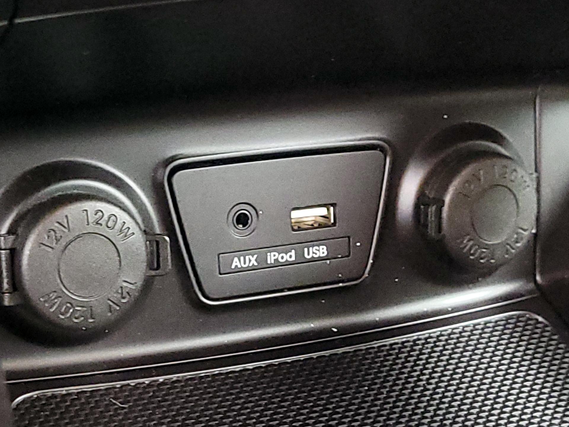 Thumbnail: 2015 Hyundai Tucson - 17