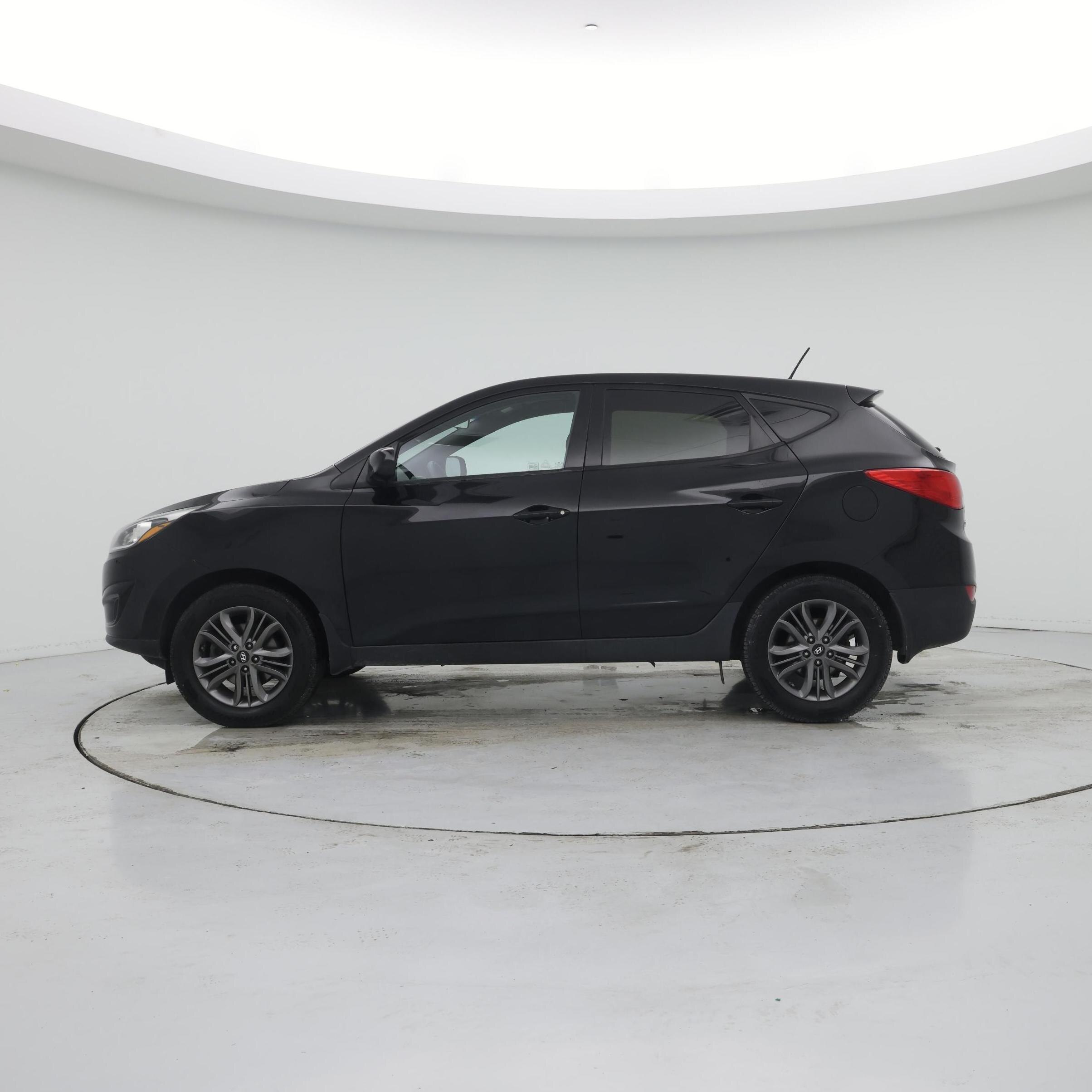 Thumbnail: 2015 Hyundai Tucson - 3