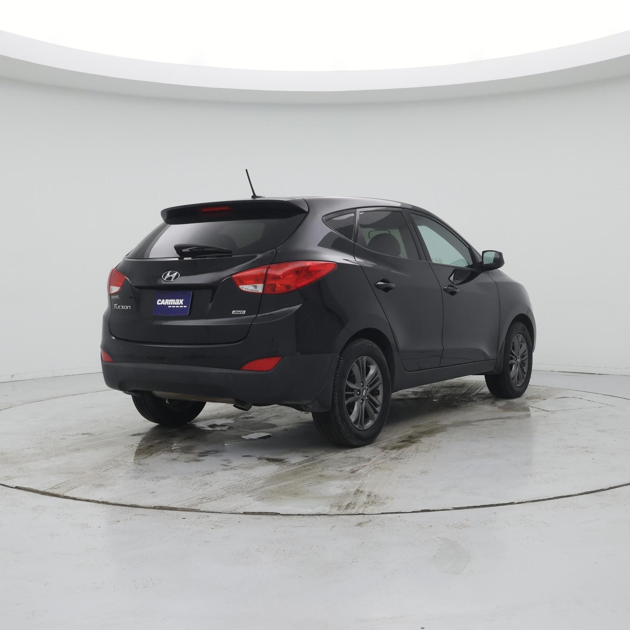 Thumbnail: 2015 Hyundai Tucson - 8