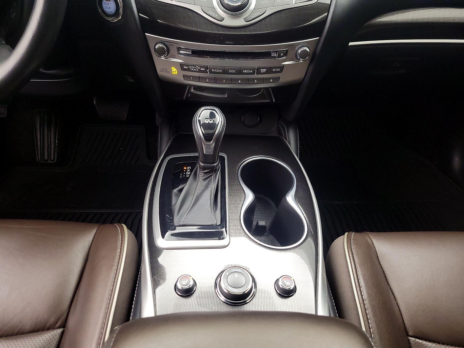 Thumbnail: 2020 INFINITI QX60 - 18