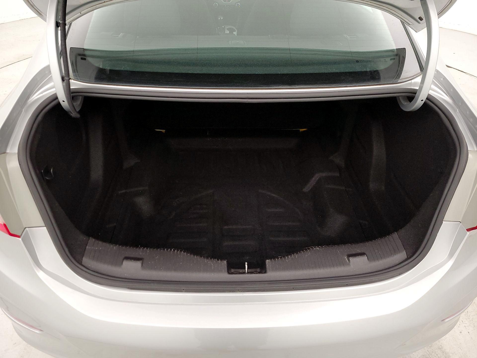 Thumbnail: 2017 Chevrolet Cruze - 20