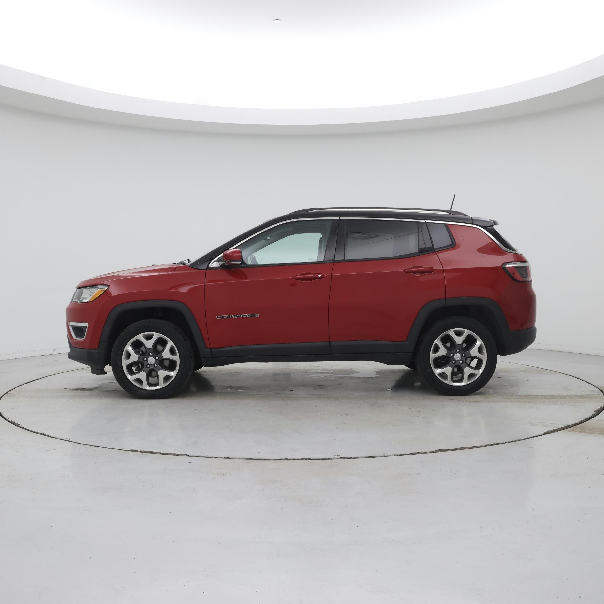 Thumbnail: 2020 Jeep Compass - 3
