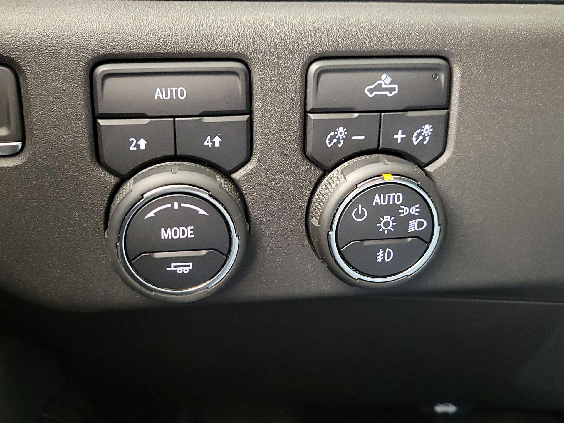 Thumbnail: 2023 Chevrolet Silverado 1500 - 13