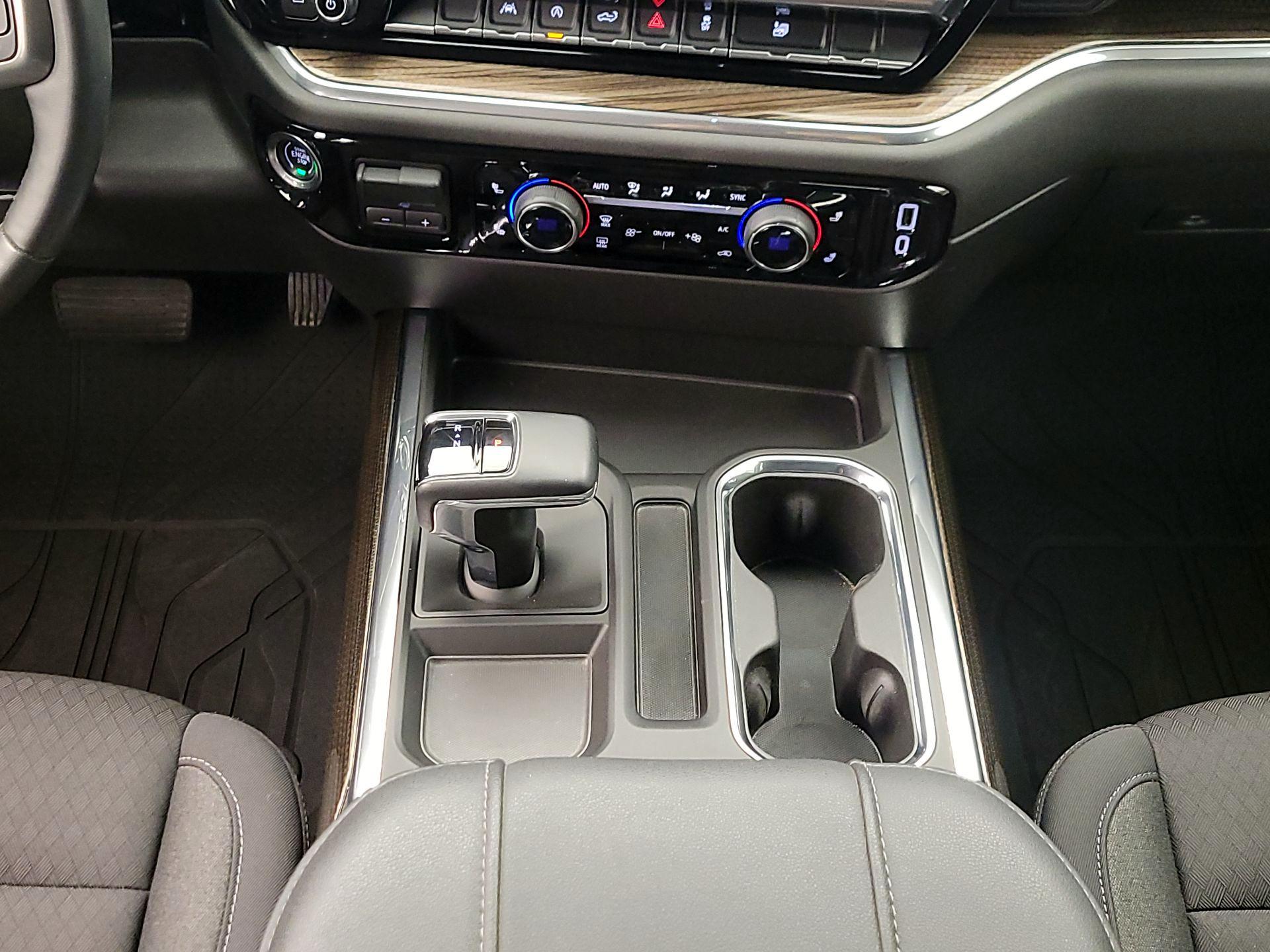 Thumbnail: 2023 Chevrolet Silverado 1500 - 17