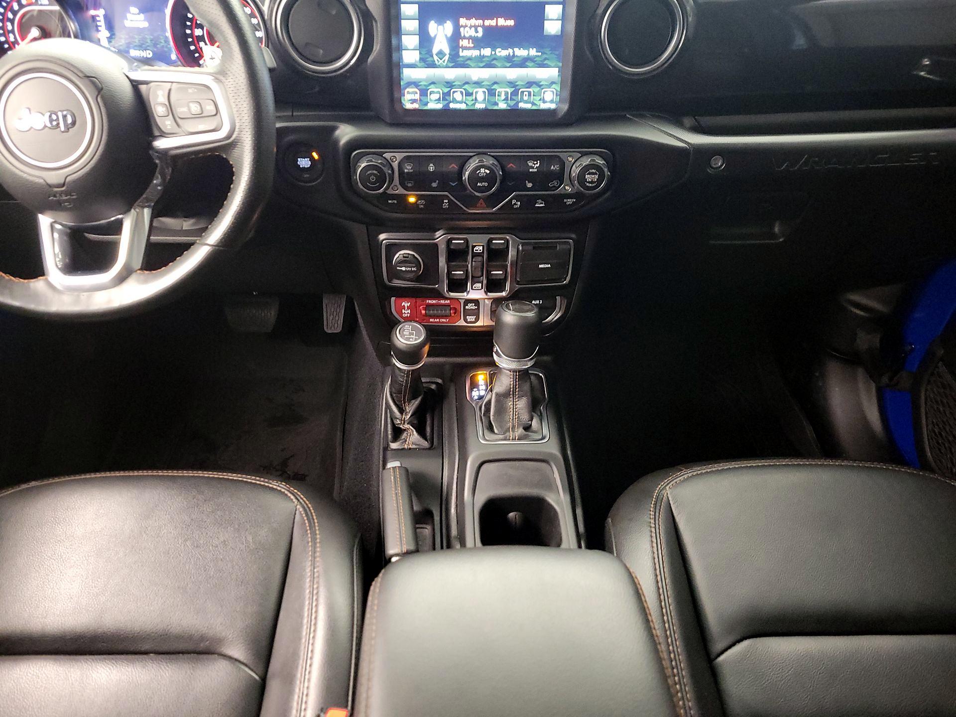 Thumbnail: 2022 Jeep Wrangler - 17