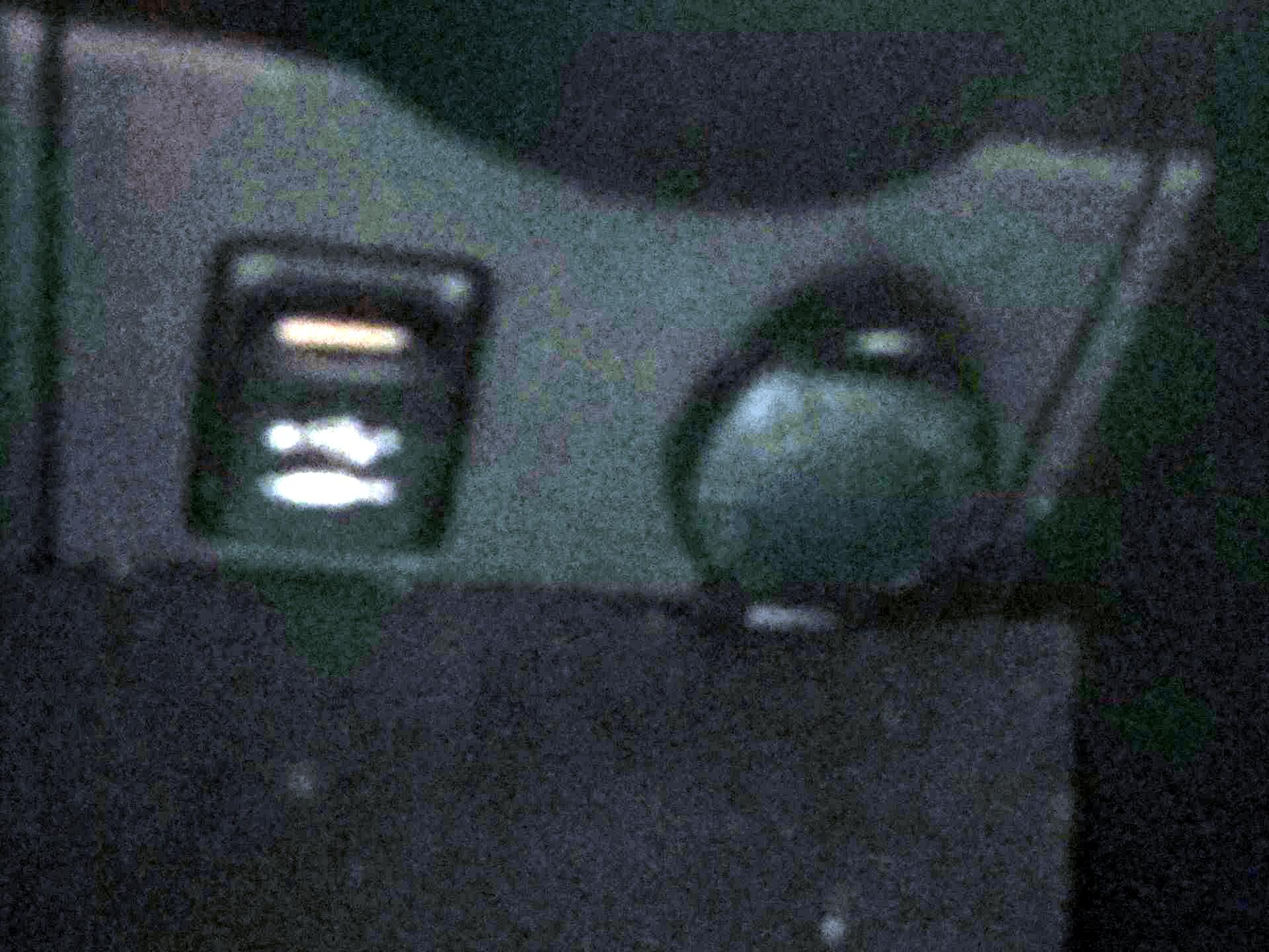 Thumbnail: 2015 Toyota Prius - 18