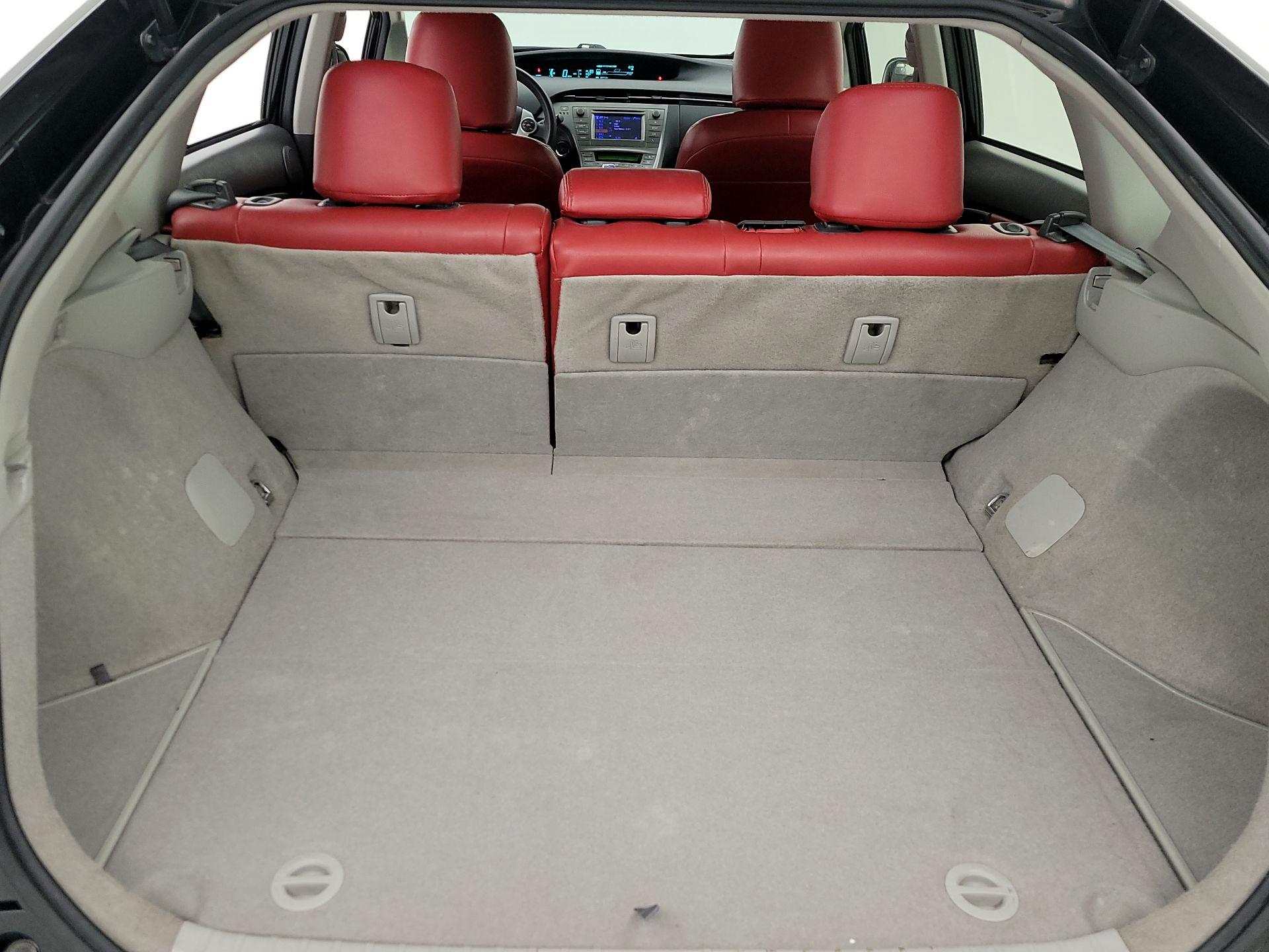 Thumbnail: 2015 Toyota Prius - 20