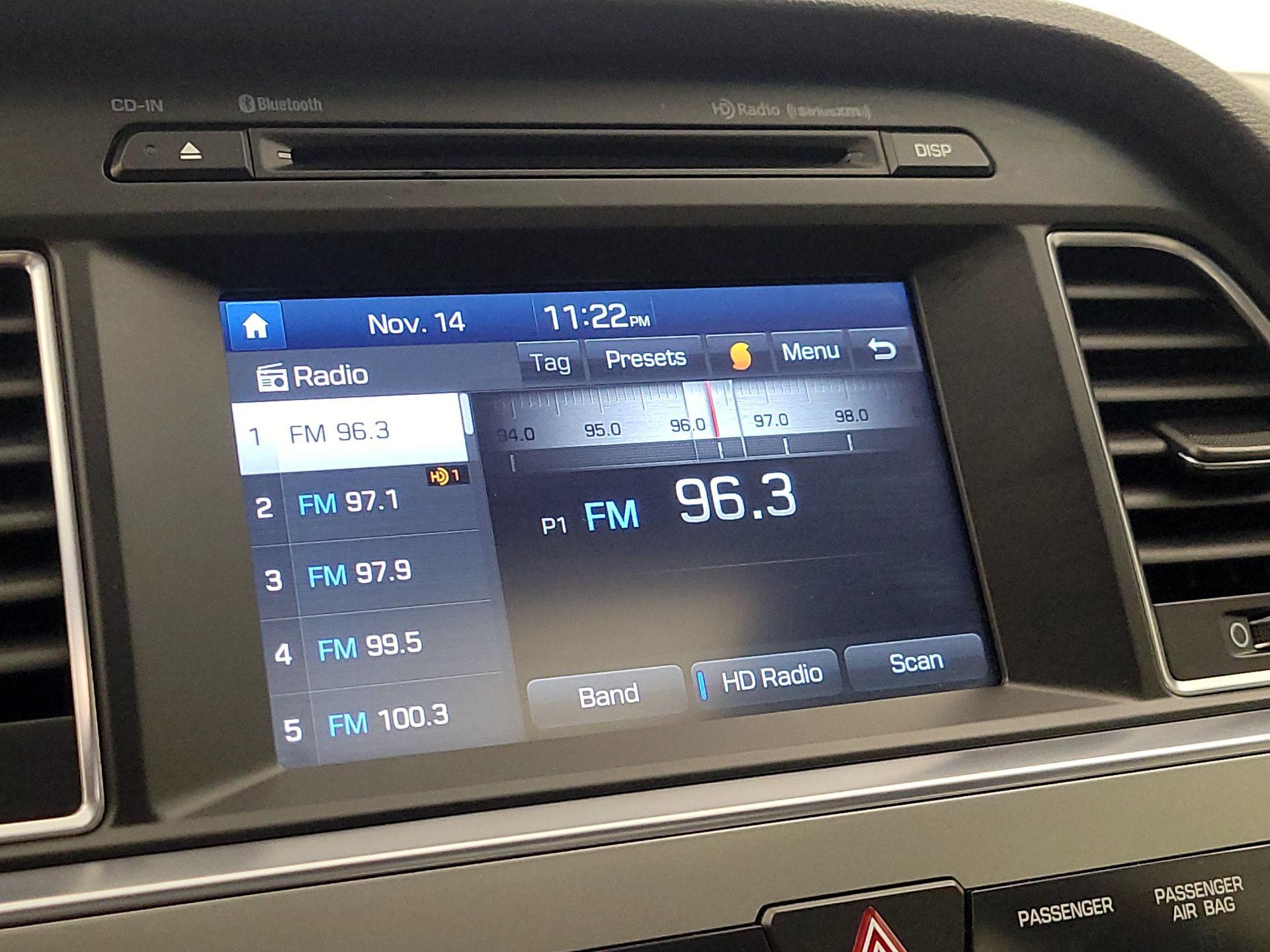 Thumbnail: 2016 Hyundai Sonata - 15