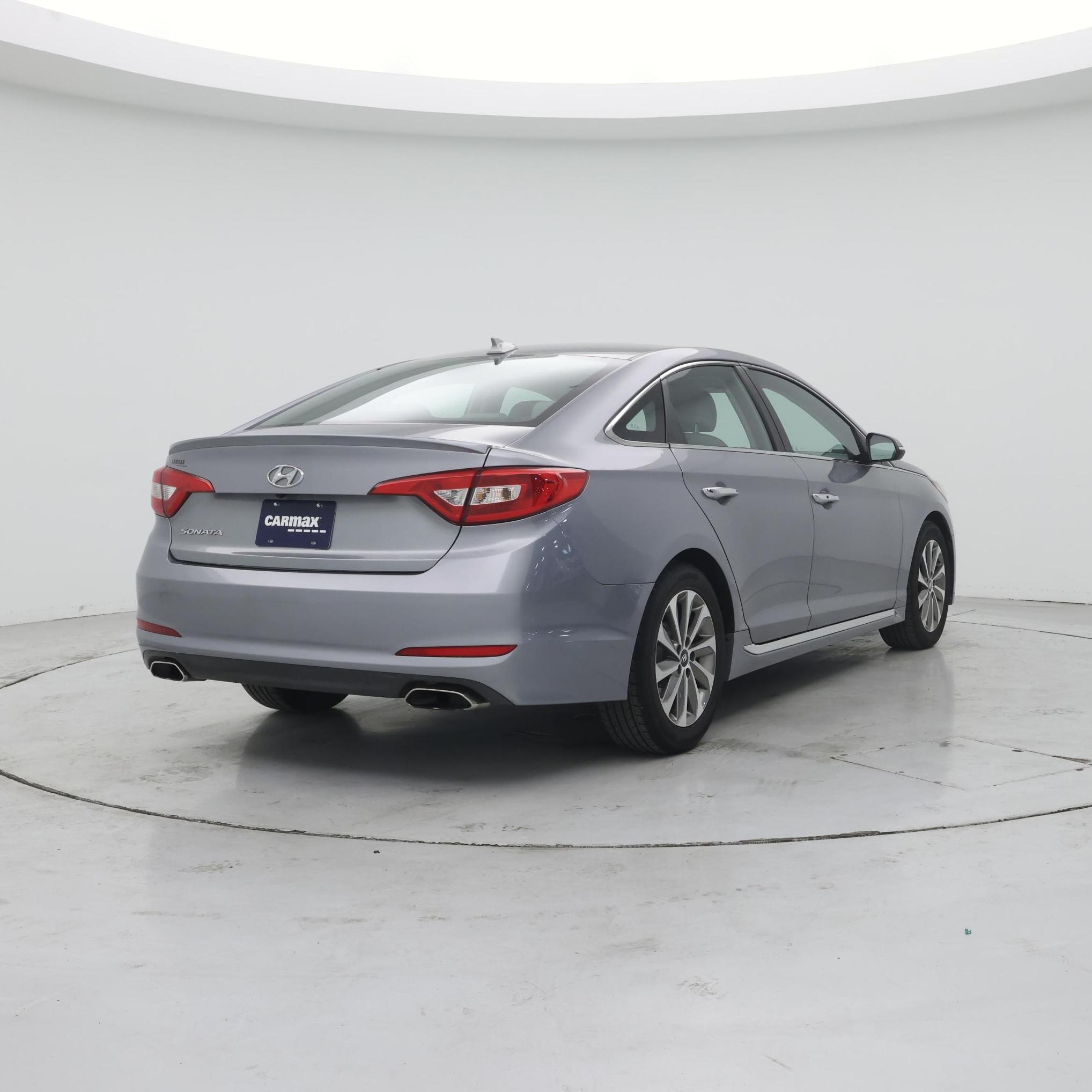 Thumbnail: 2016 Hyundai Sonata - 8