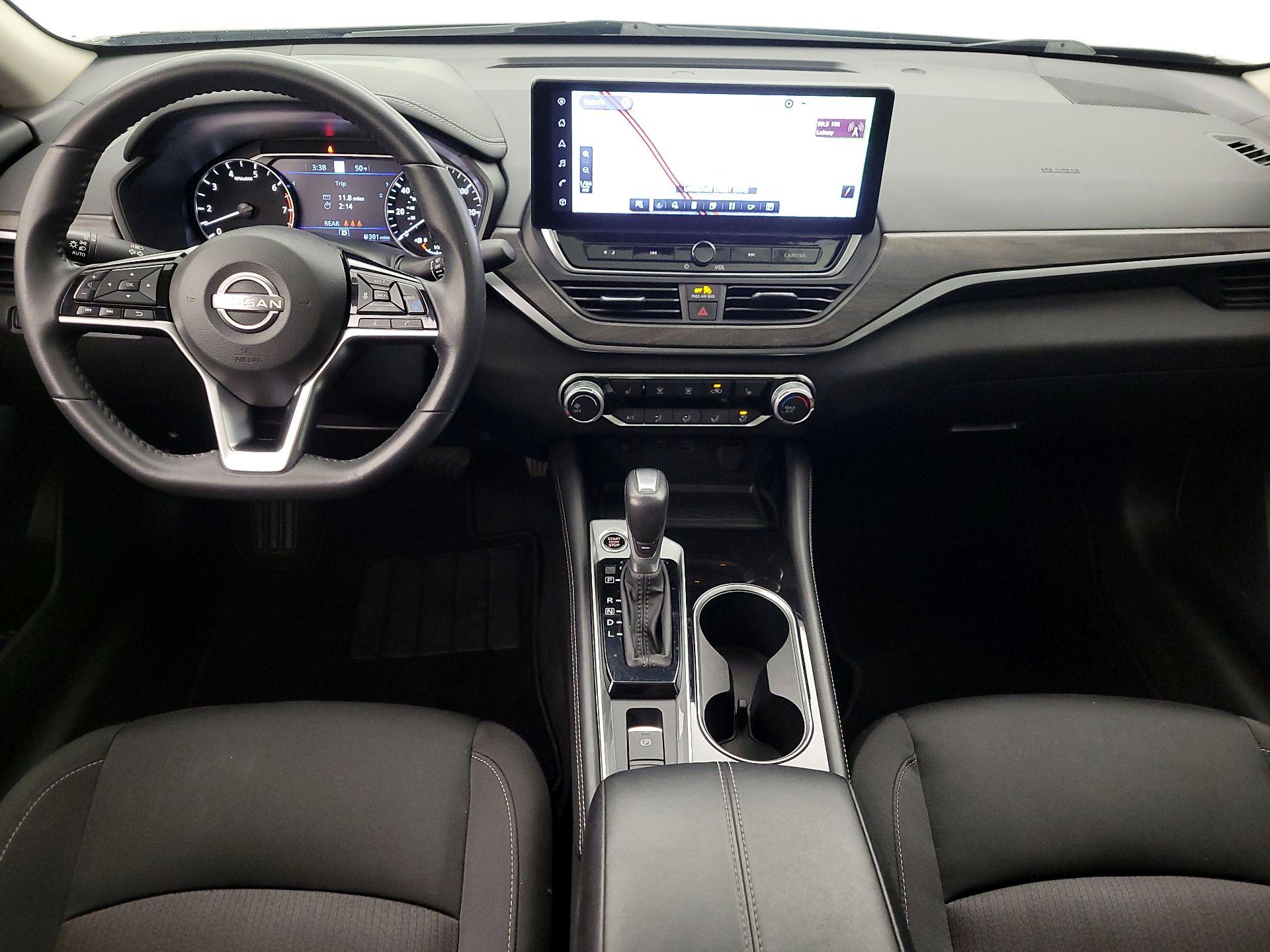 Thumbnail: 2024 Nissan Altima - 9