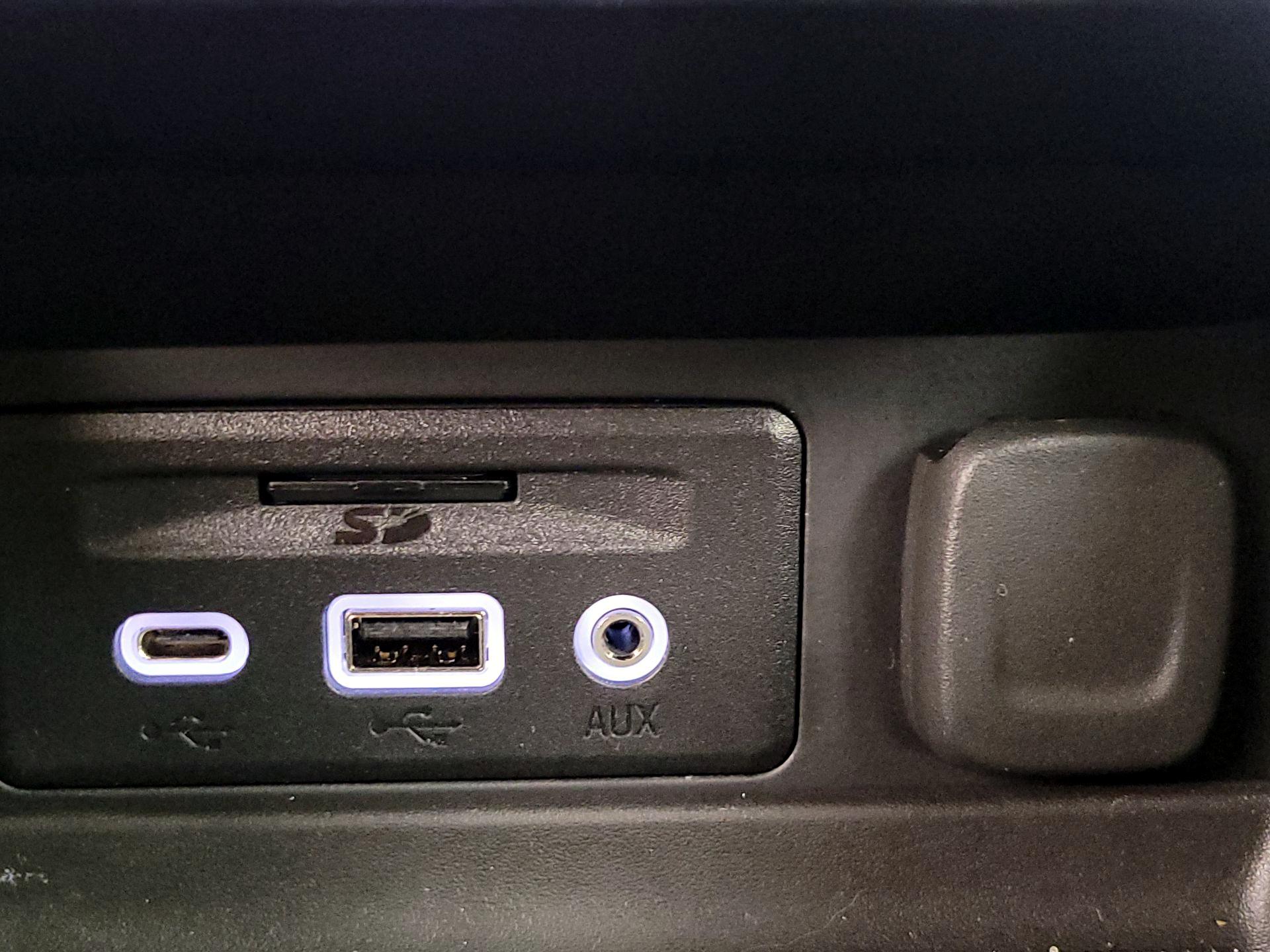 Thumbnail: 2019 GMC Terrain - 19