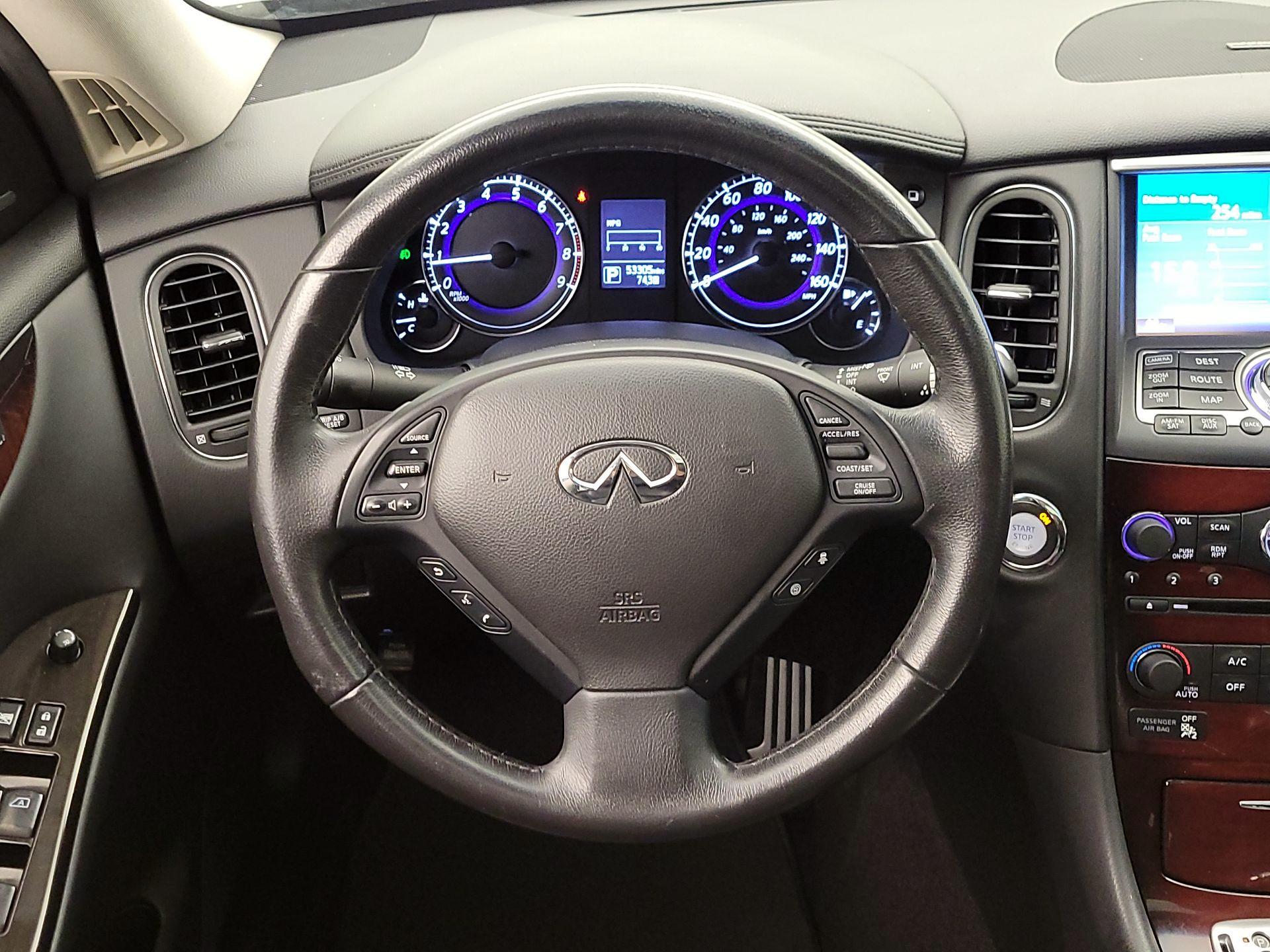 Thumbnail: 2017 INFINITI QX50 - 10