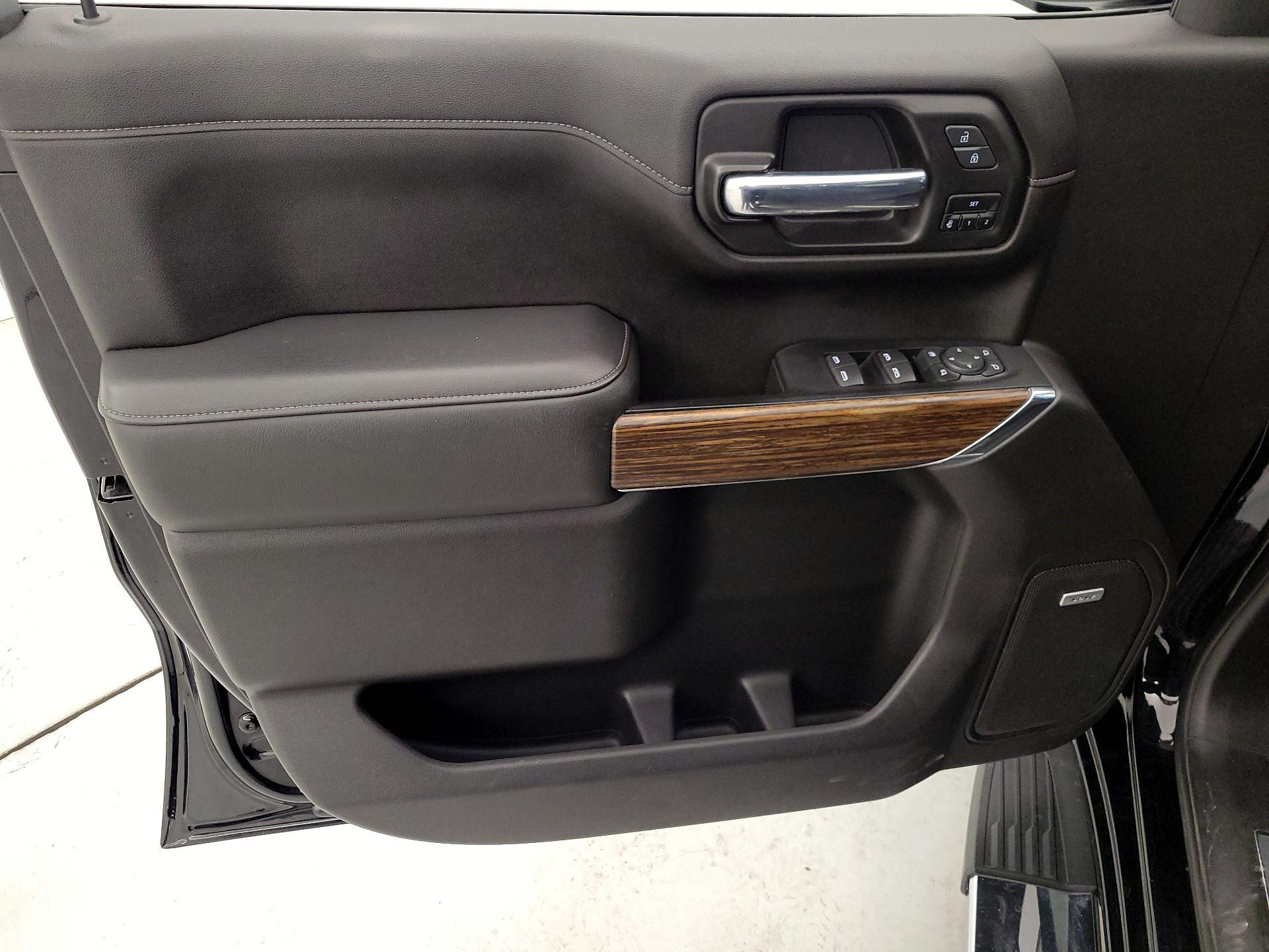 Thumbnail: 2020 Chevrolet Silverado 1500 - 12