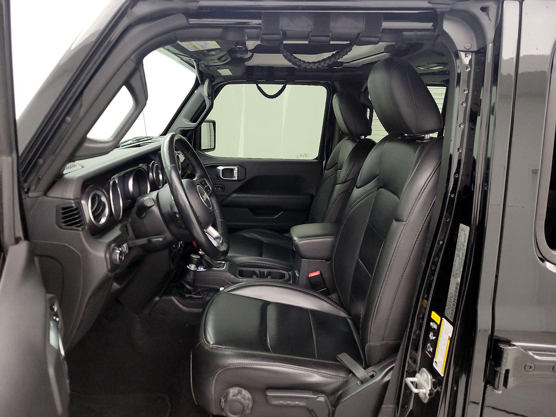 Thumbnail: 2021 Jeep Wrangler - 11