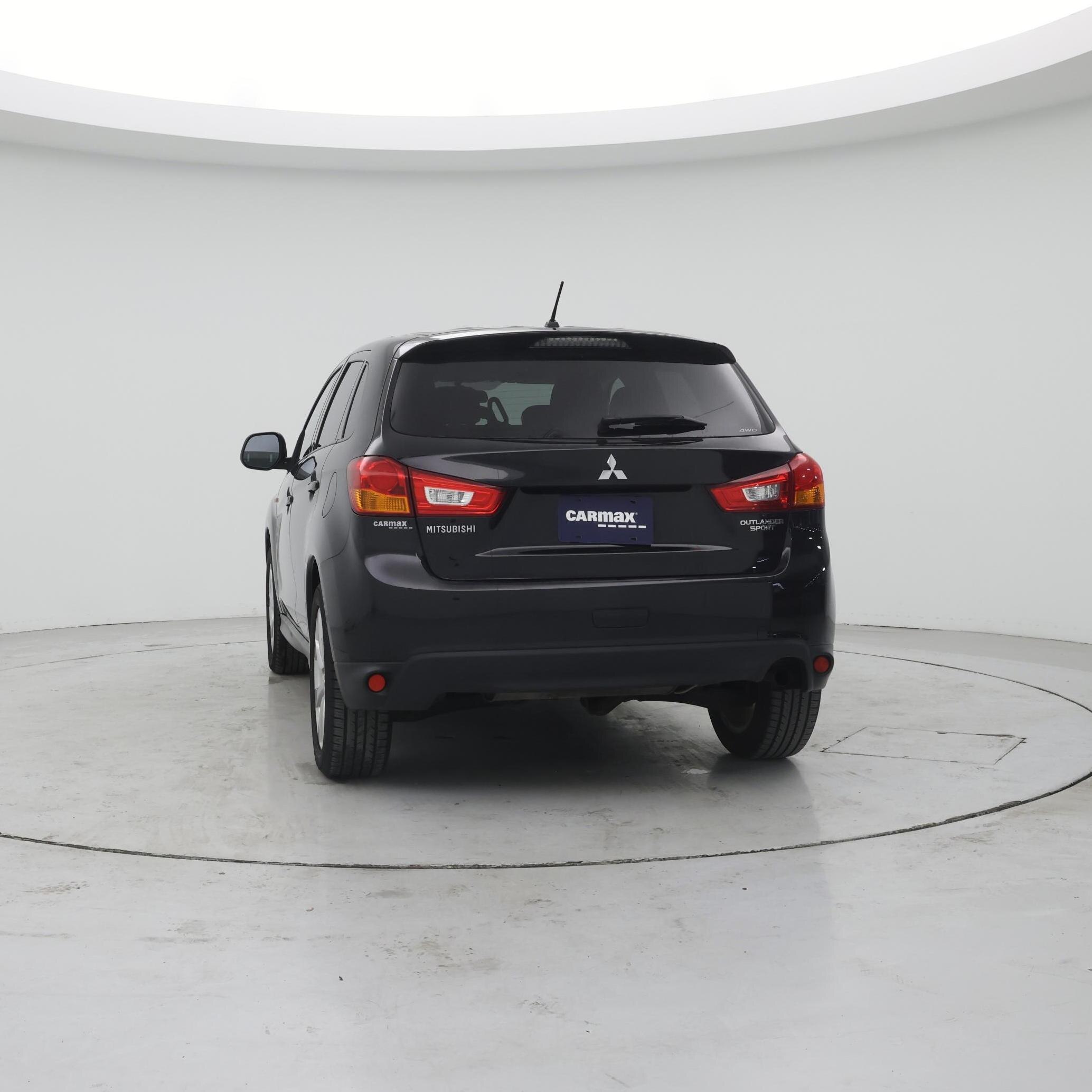 Thumbnail: 2014 Mitsubishi Outlander Sport - 6