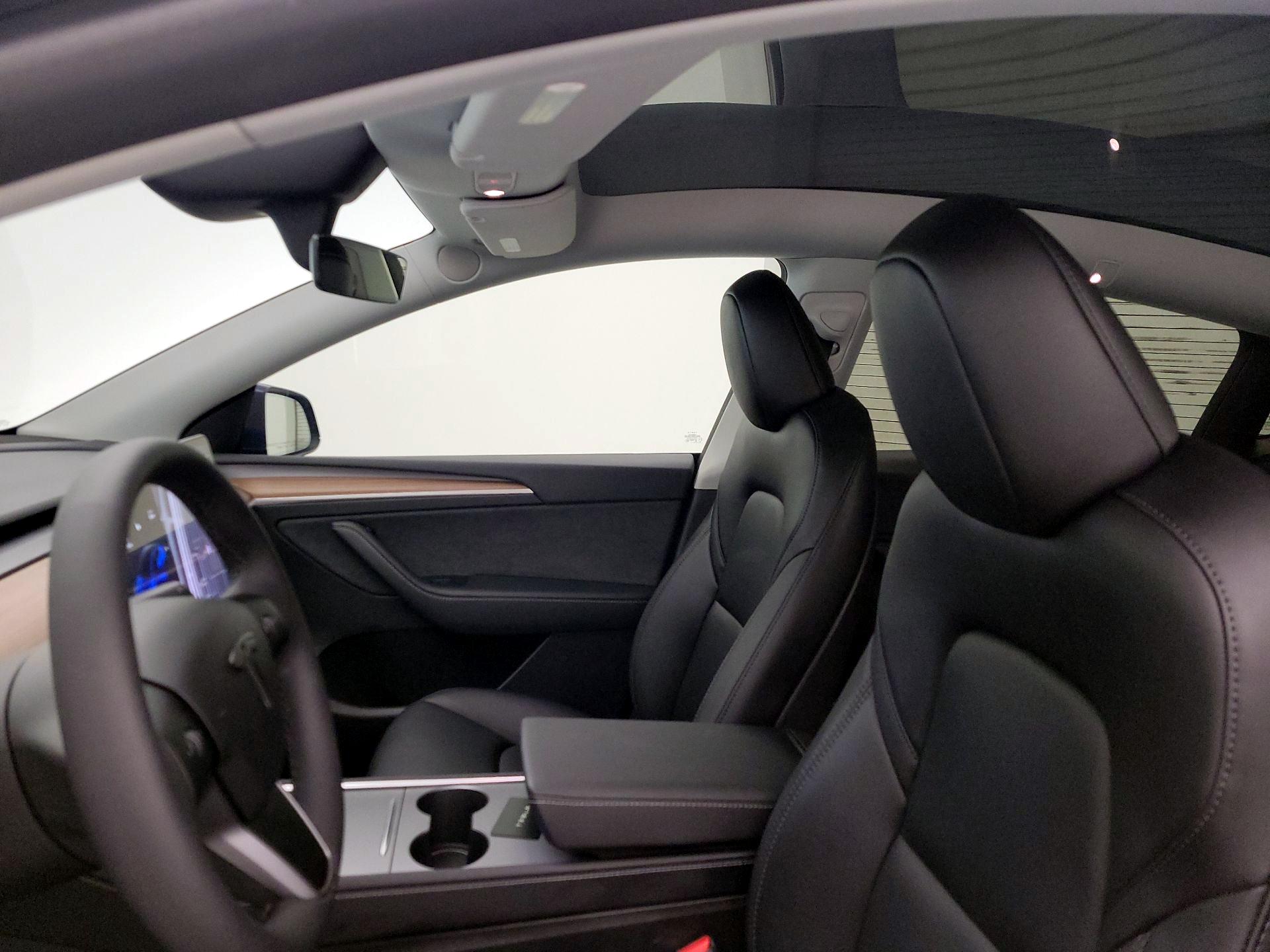 Thumbnail: 2024 Tesla Model Y - 18