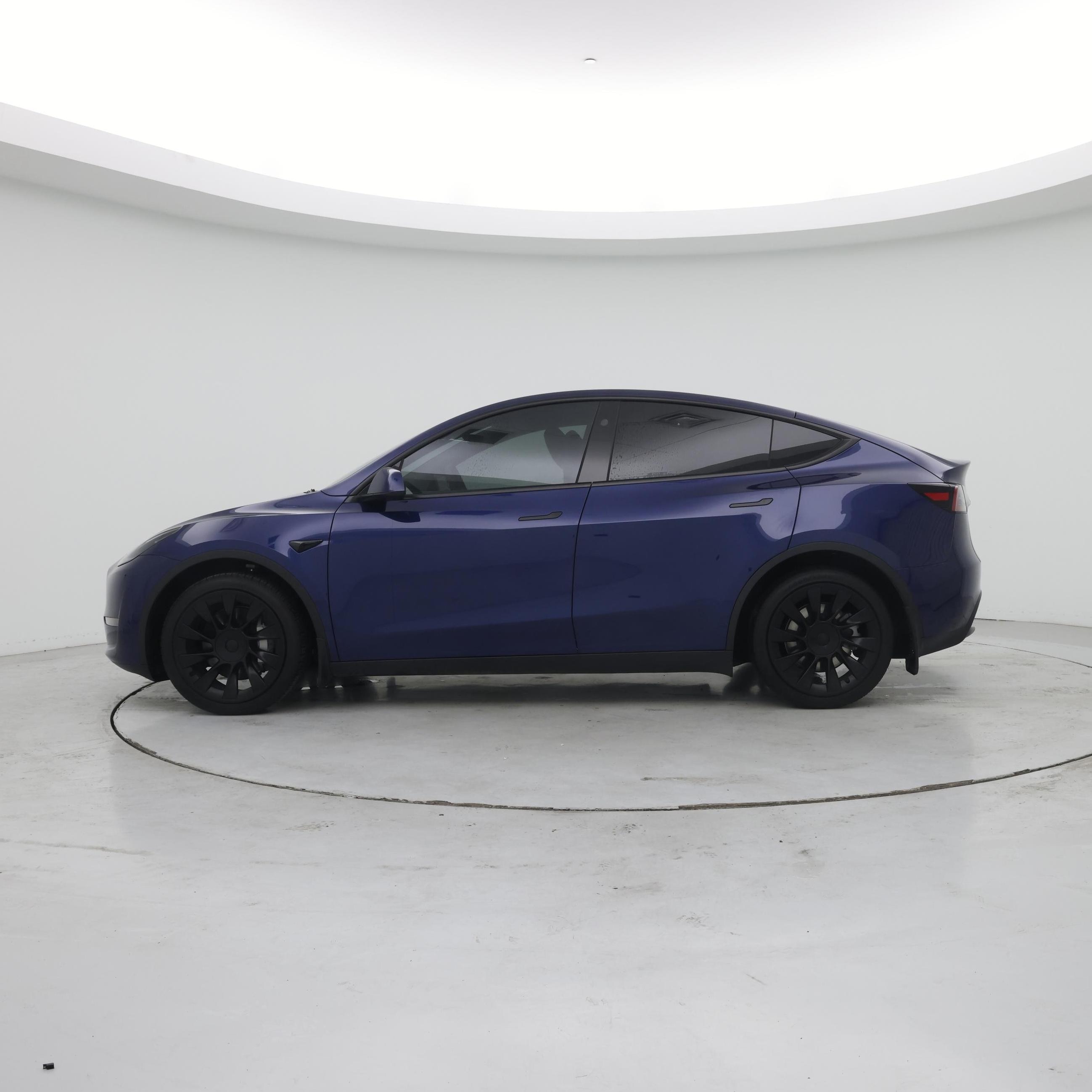 Thumbnail: 2024 Tesla Model Y - 3