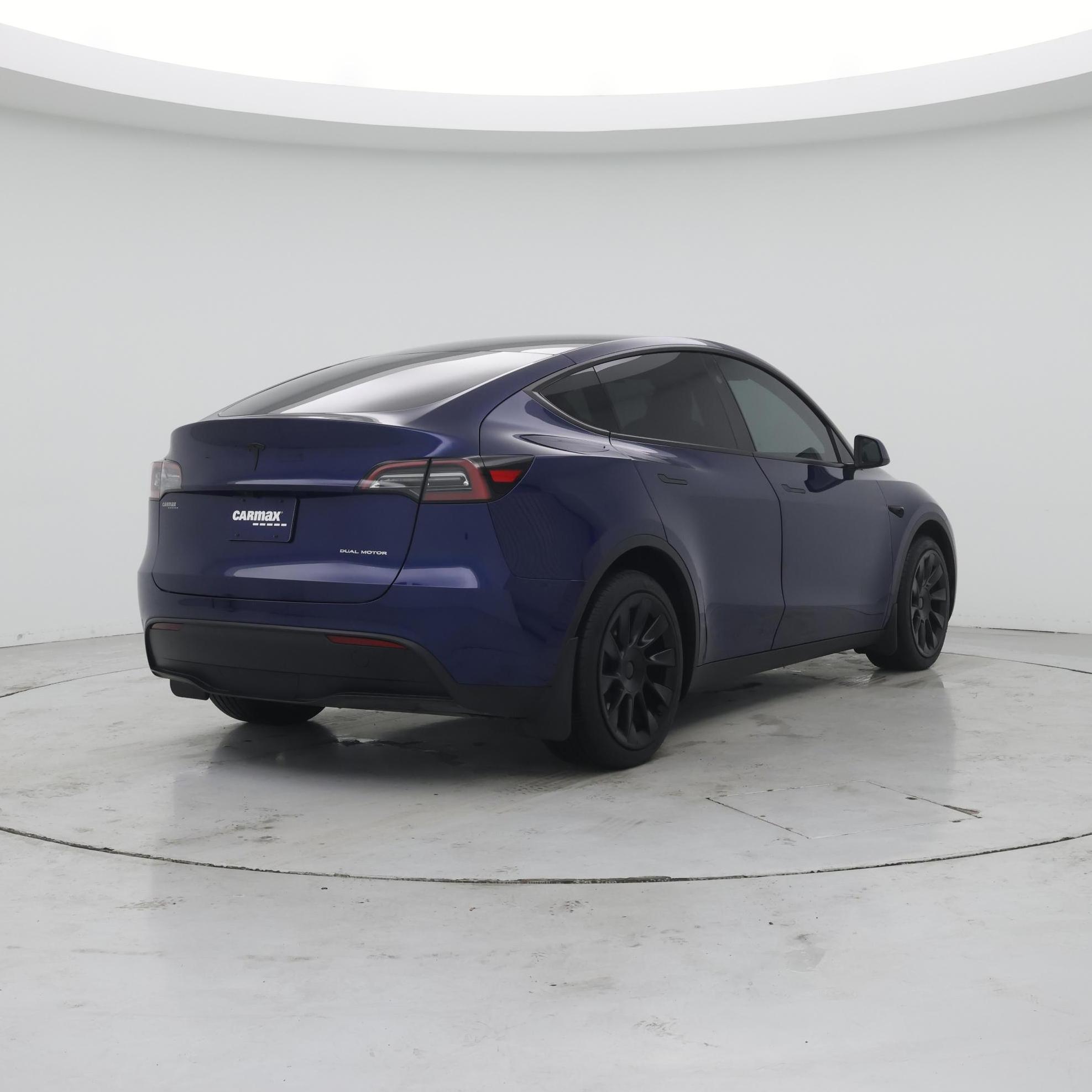 Thumbnail: 2024 Tesla Model Y - 8