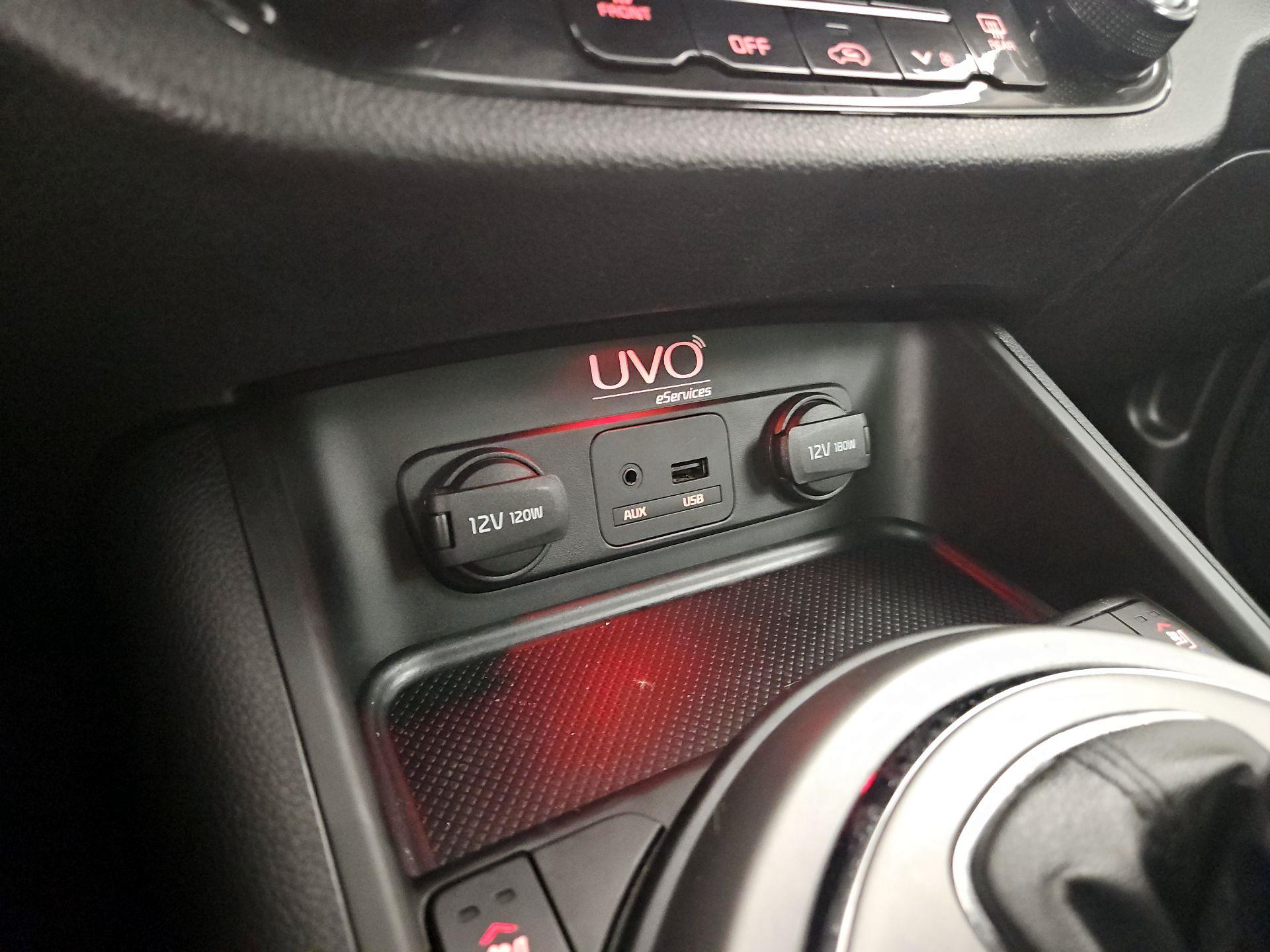 Thumbnail: 2014 Kia Sportage - 18