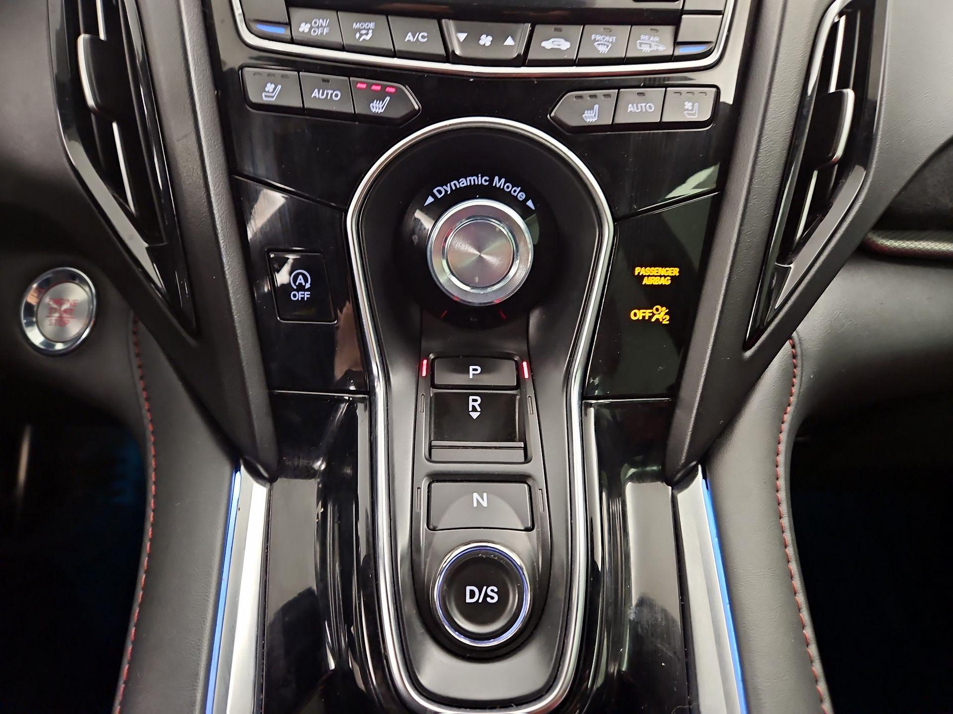 Thumbnail: 2022 Acura RDX - 18