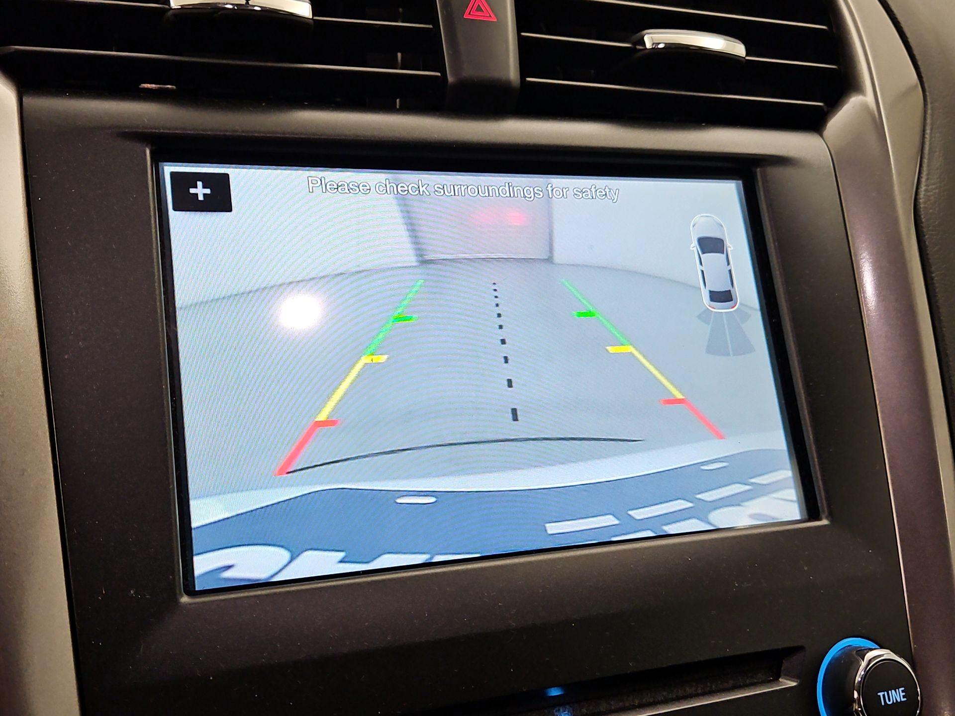 Thumbnail: 2017 Ford Fusion - 15