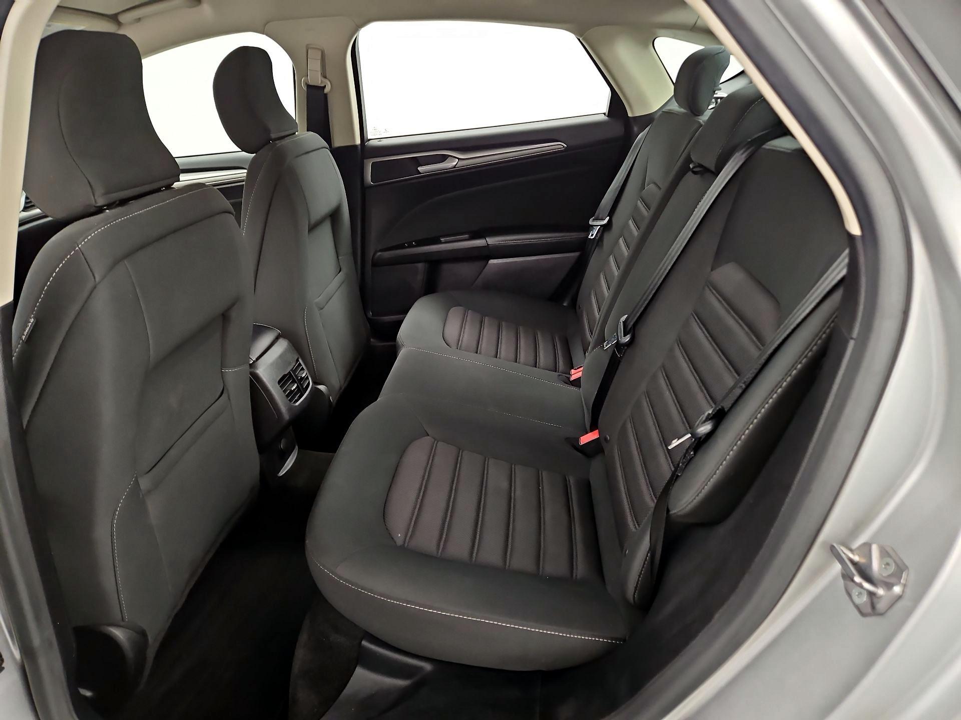 Thumbnail: 2017 Ford Fusion - 20