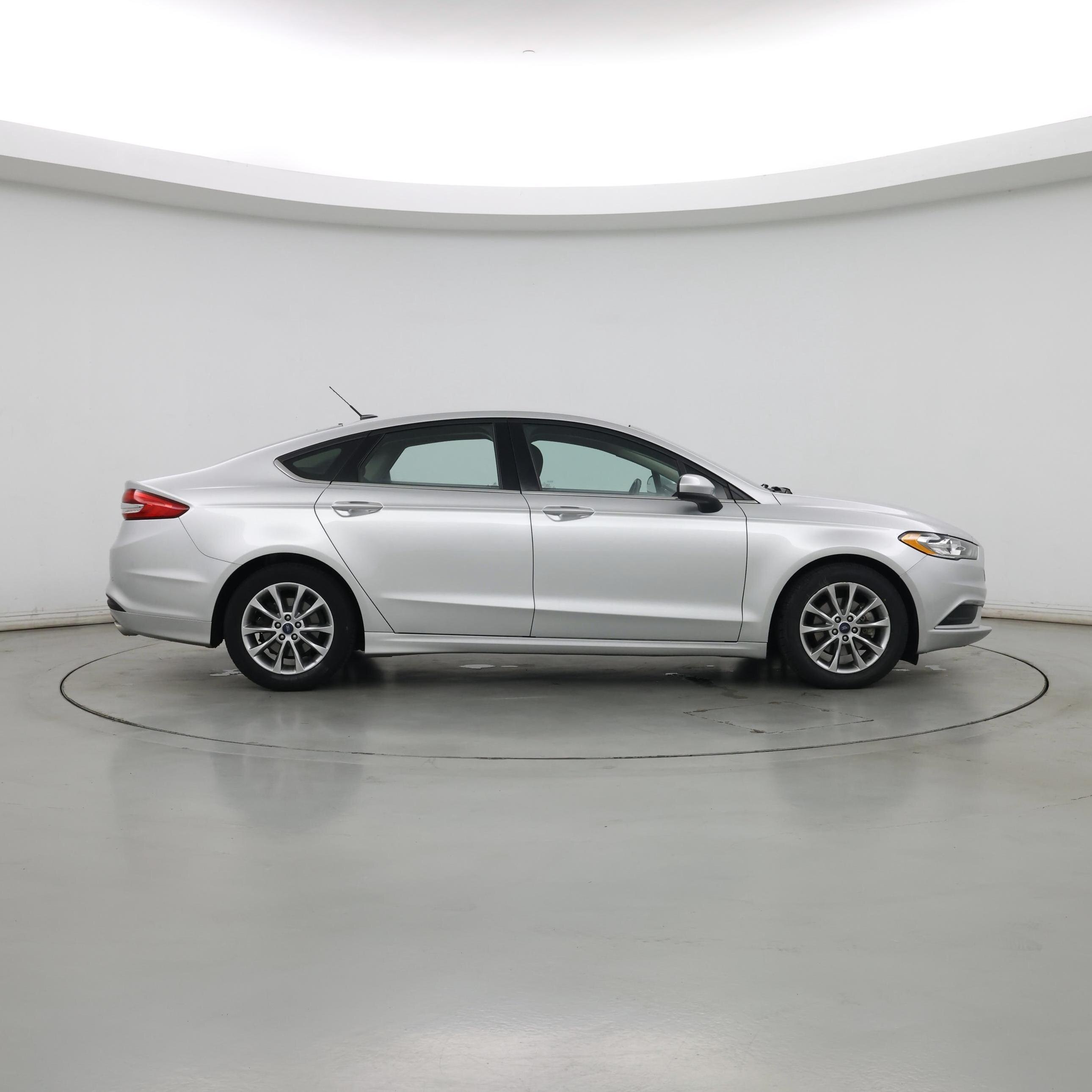 Thumbnail: 2017 Ford Fusion - 7