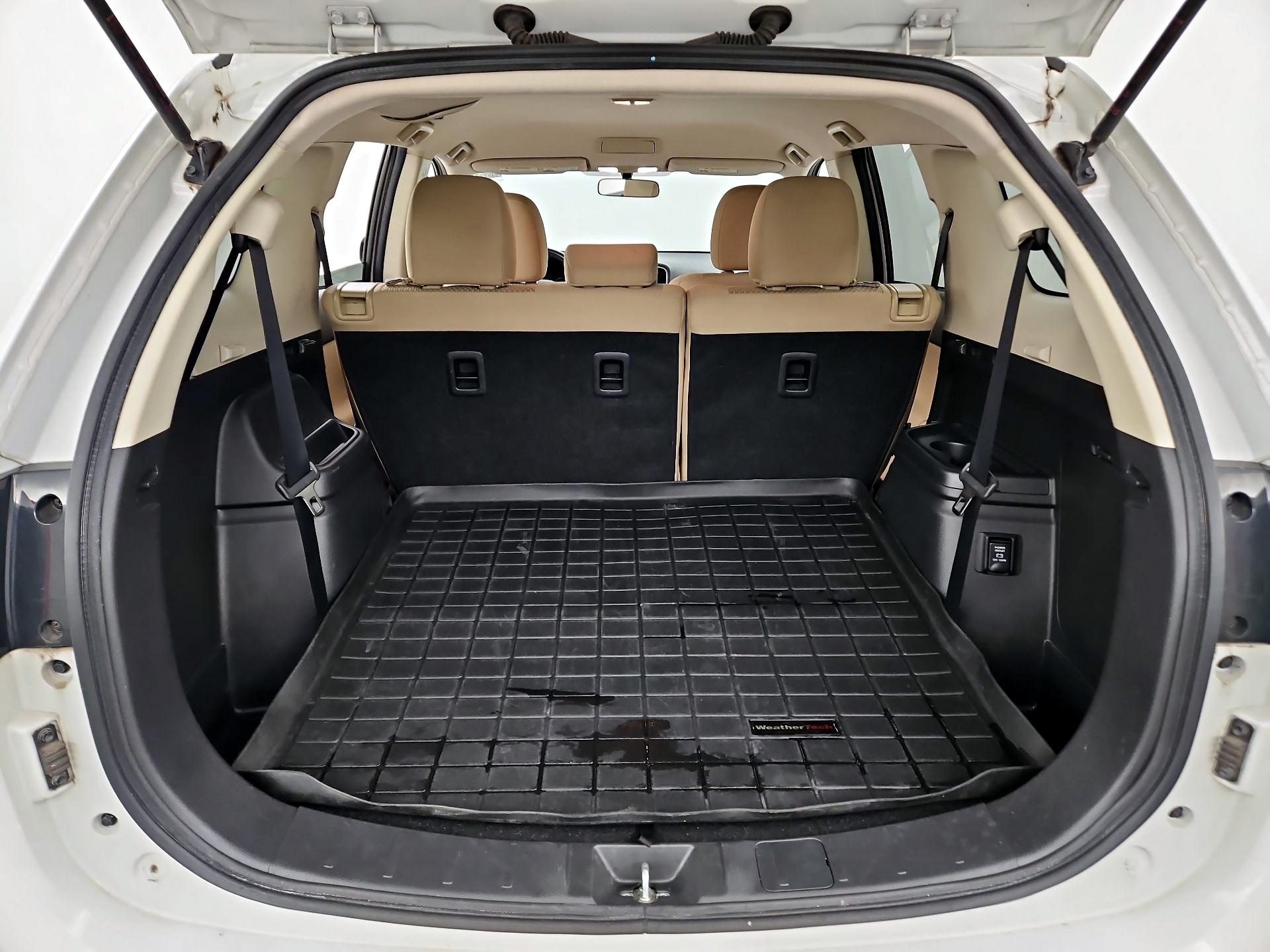 Thumbnail: 2018 Mitsubishi Outlander - 20