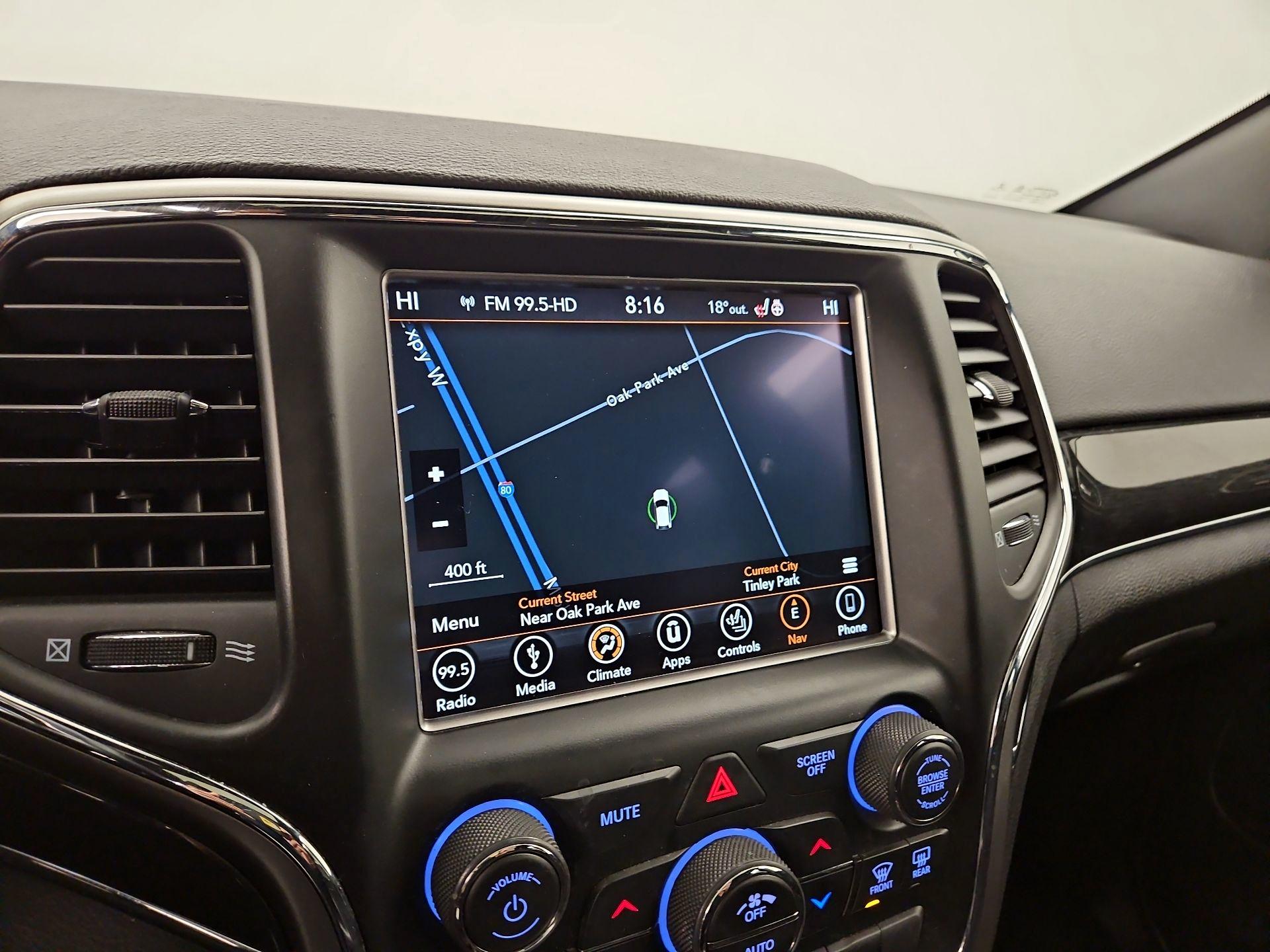 Thumbnail: 2018 Jeep Grand Cherokee - 14