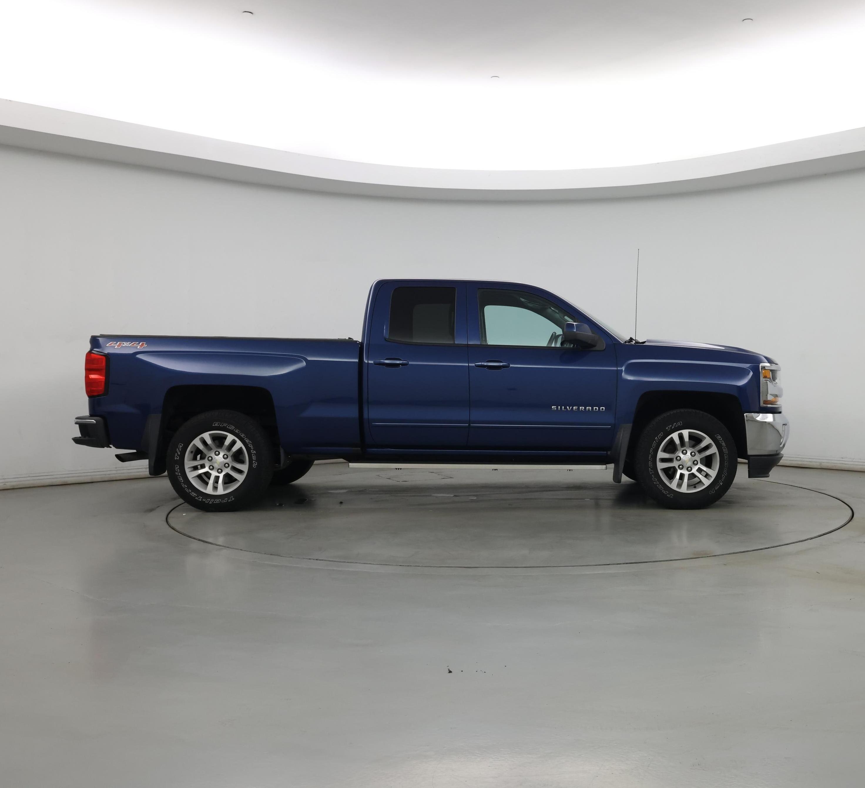 Thumbnail: 2016 Chevrolet Silverado 1500 - 7