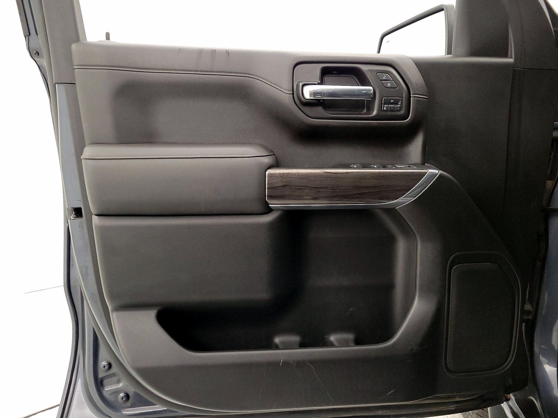 Thumbnail: 2022 Chevrolet Silverado 1500 - 12