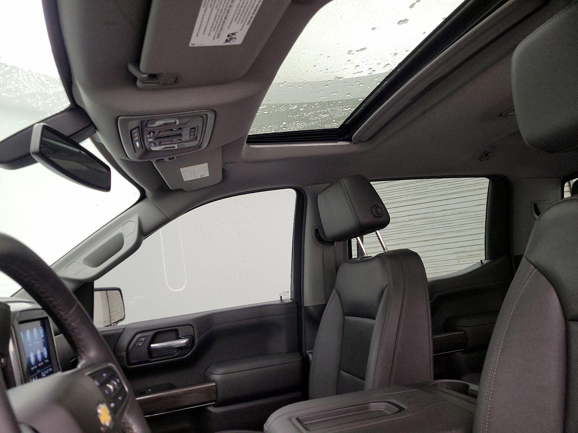 Thumbnail: 2022 Chevrolet Silverado 1500 - 19